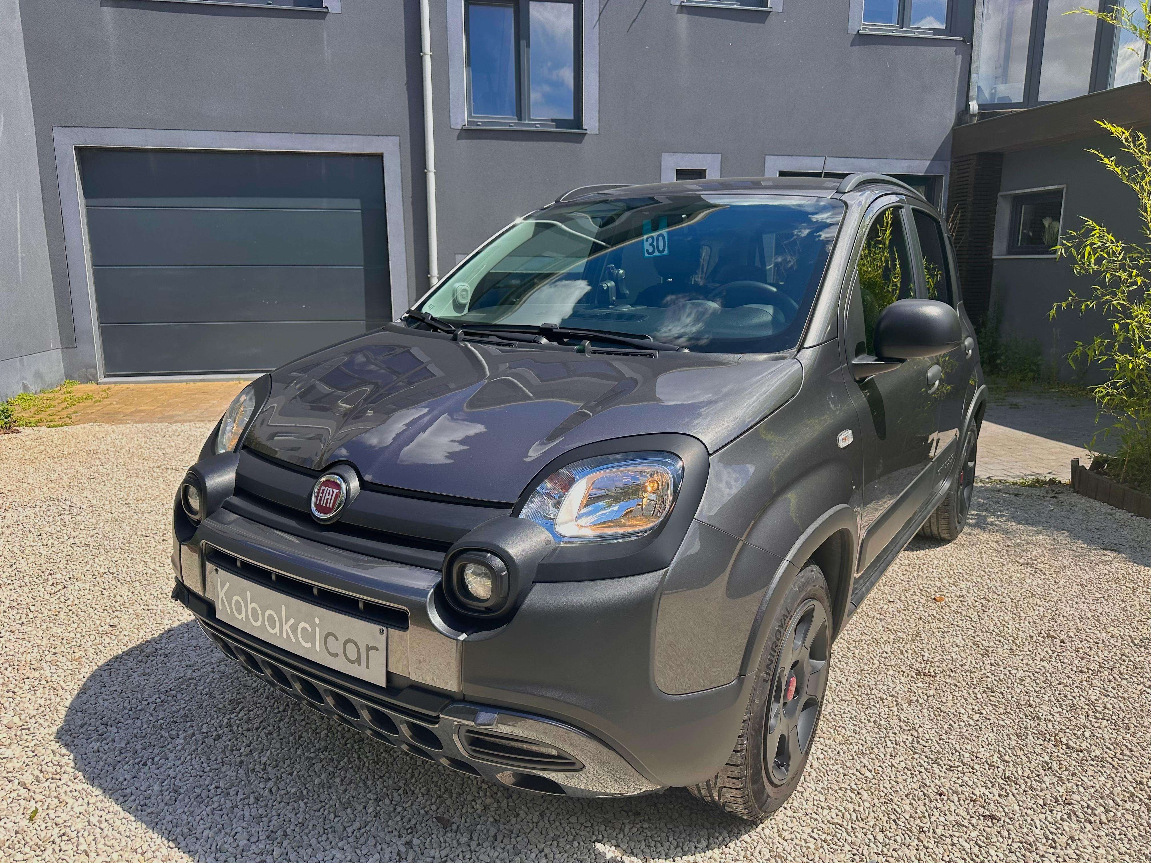 Fiat Panda 1.2i City Cross - Citadine Economique Faible KM - Garantie 12 Mois avec Entretien Effectué - Dispo Rapide - Zone LEZ Ok