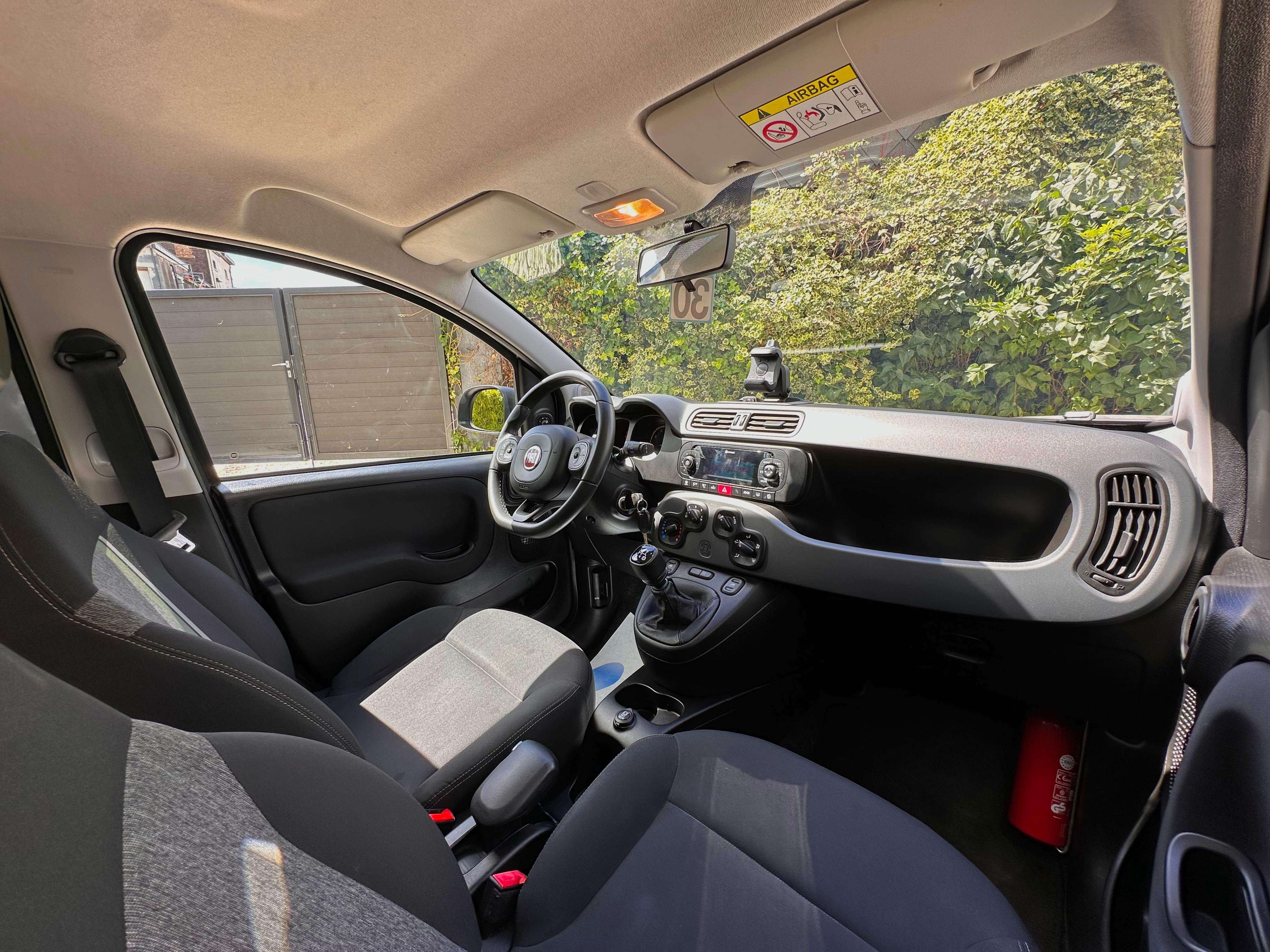 Fiat Panda 1.2i City Cross - Citadine Economique Faible KM - Garantie 12 Mois avec Entretien Effectué - Dispo Rapide - Zone LEZ Ok