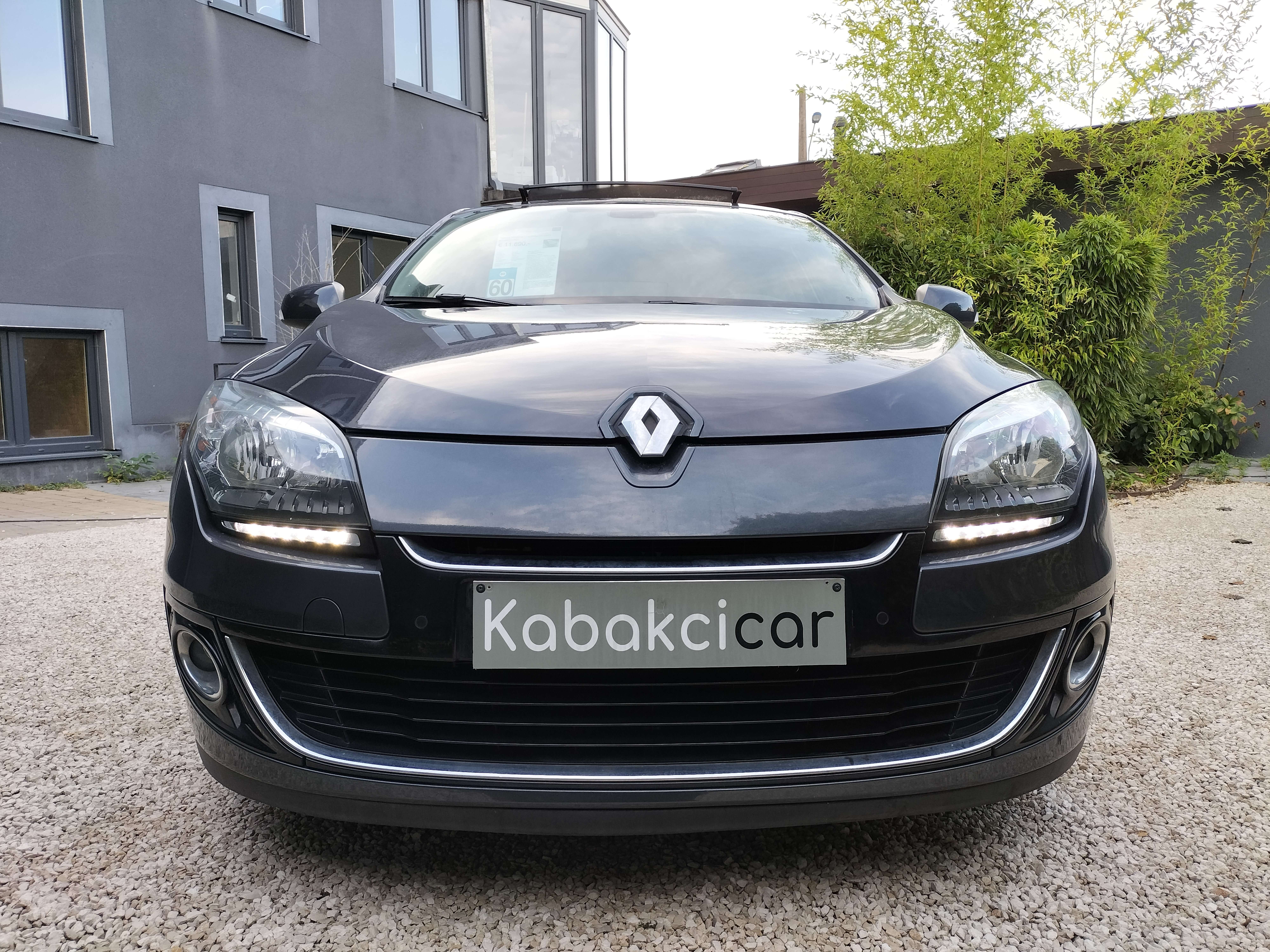 Renault Megane 1.5 dCi Privilege EDC - FAIBLE KM - GARANTIE 12M