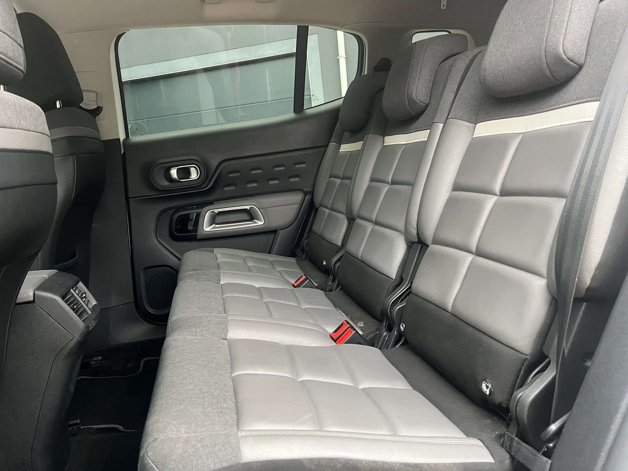 Citroen C5 Aircross 1.6 PHEV Lounge S - FAIBLE KM - GARANTIE 12 MOIS