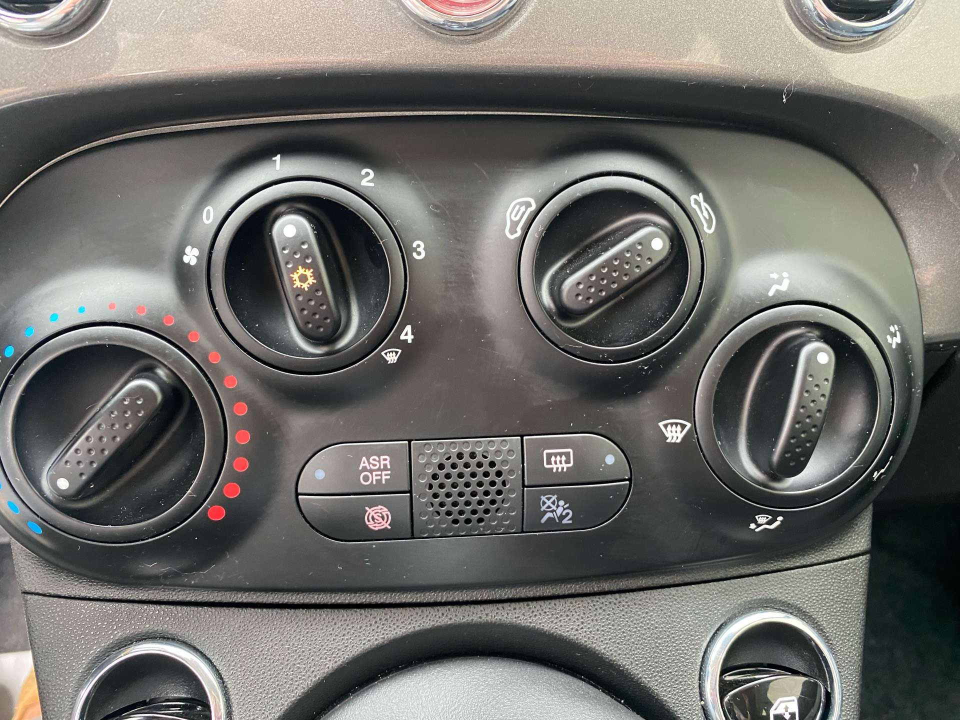 Fiat 500C 1.2i Rockstar CABRIO/ CLIM/RADAR ARR/SUPER ETAT!!