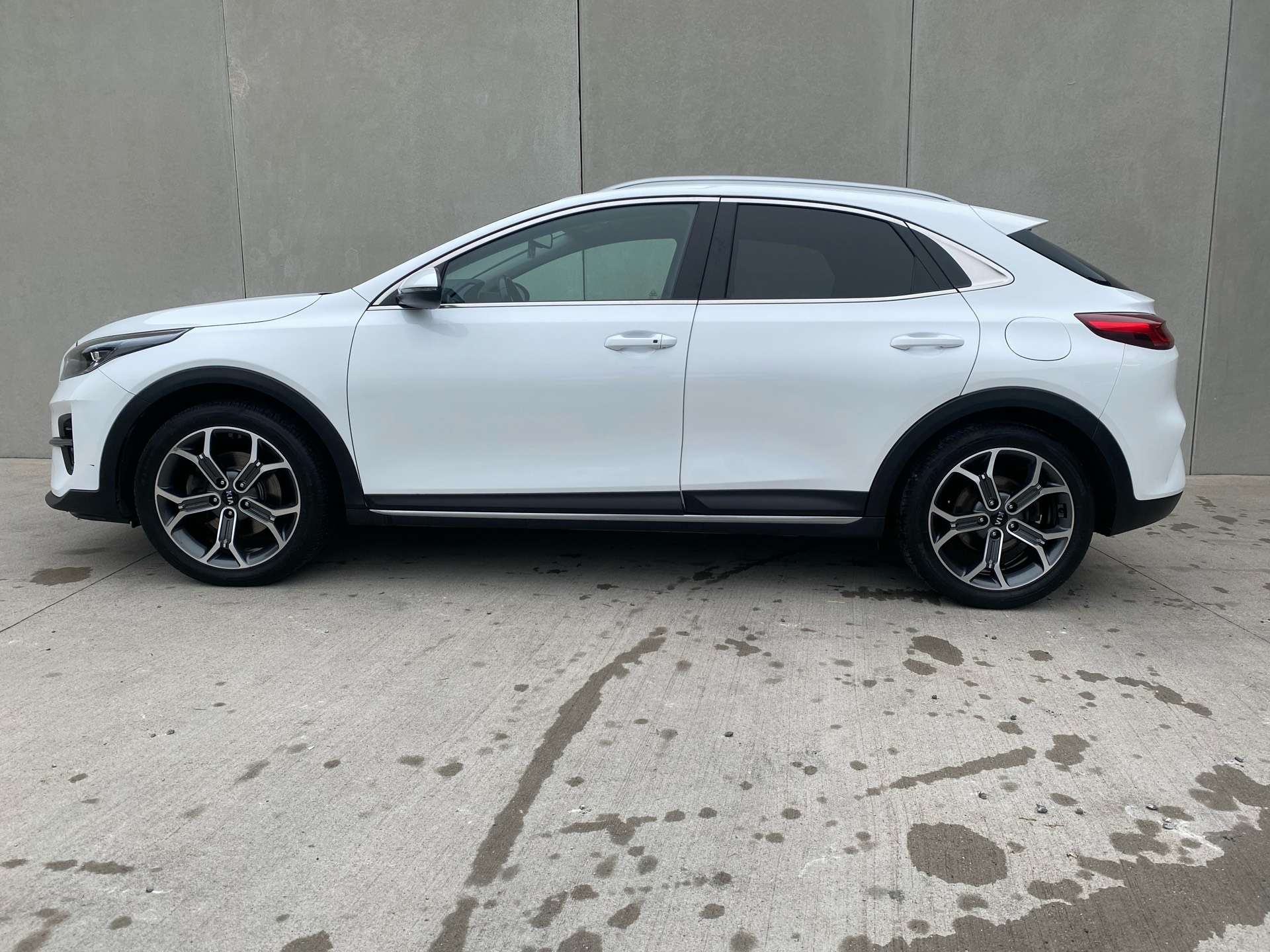 Kia XCeed 1.4 T-GDi Sense ISG CUIR/GPS/CAMERA/LINE ASSIT/LED