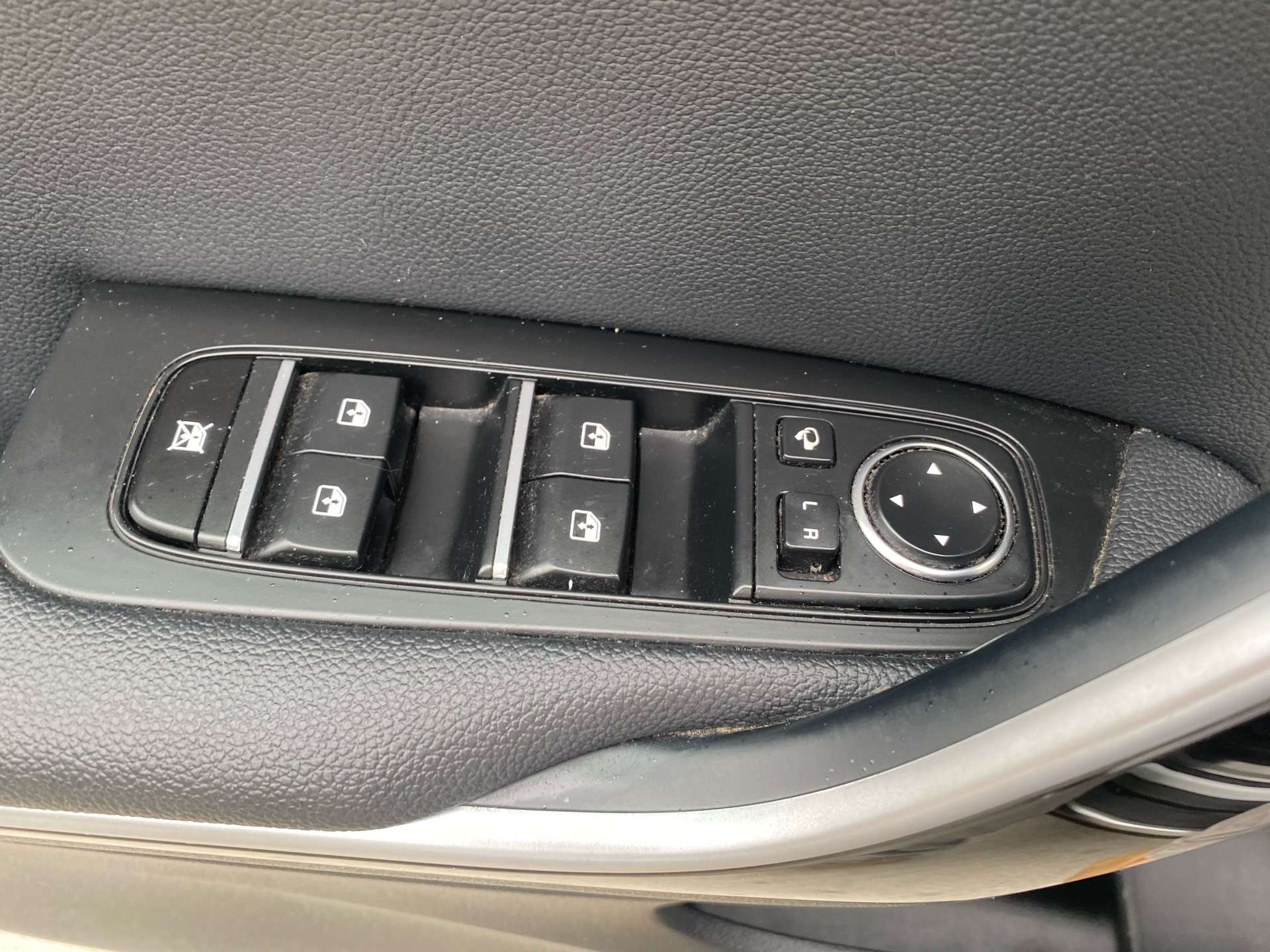 Kia XCeed 1.4 T-GDi Sense ISG CUIR/GPS/CAMERA/LINE ASSIT/LED