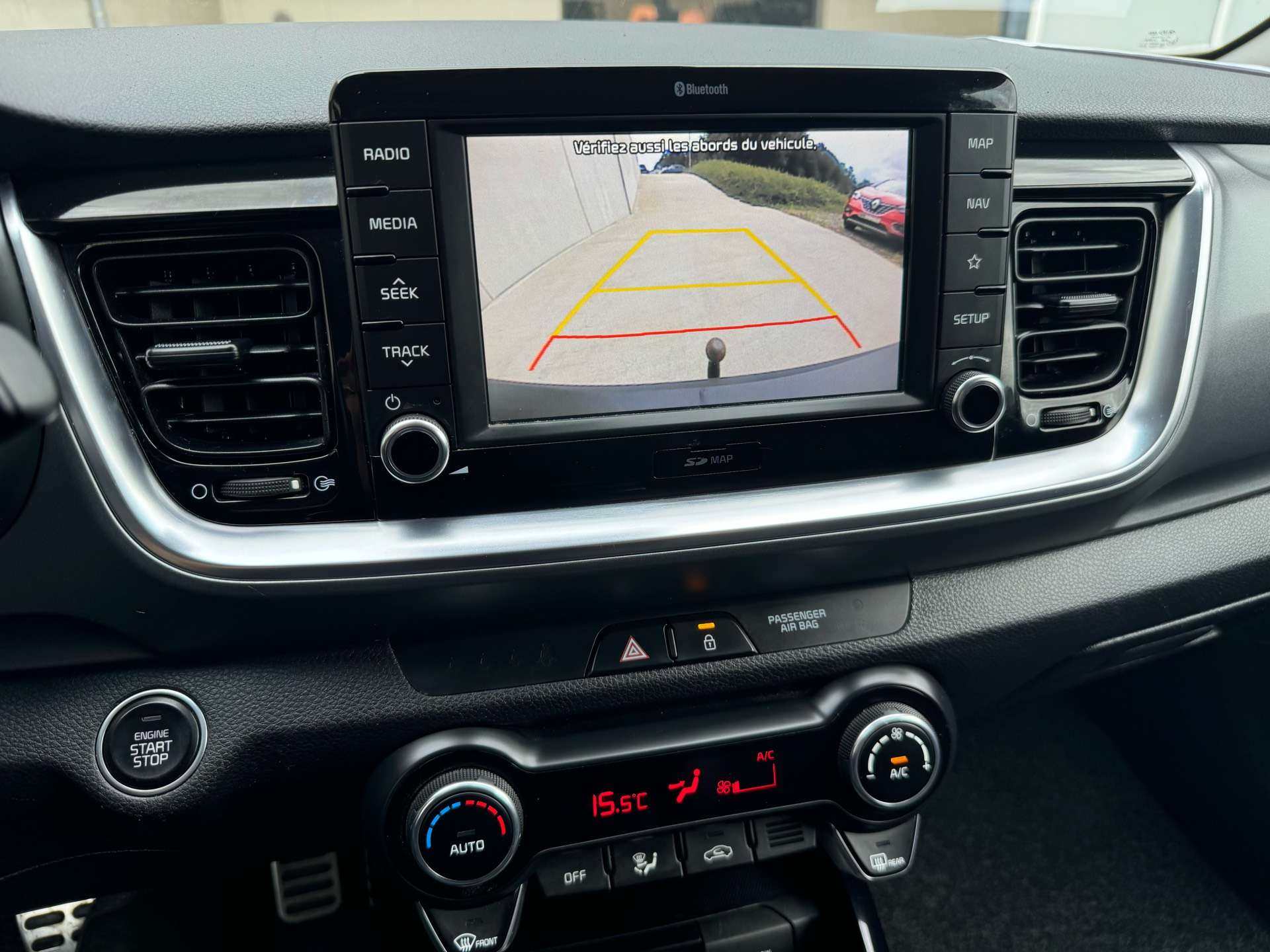 Kia Stonic 1.0 AUTO/CAMERA/GPS/CAR PLAY/CRUISE/ATTELAGE
