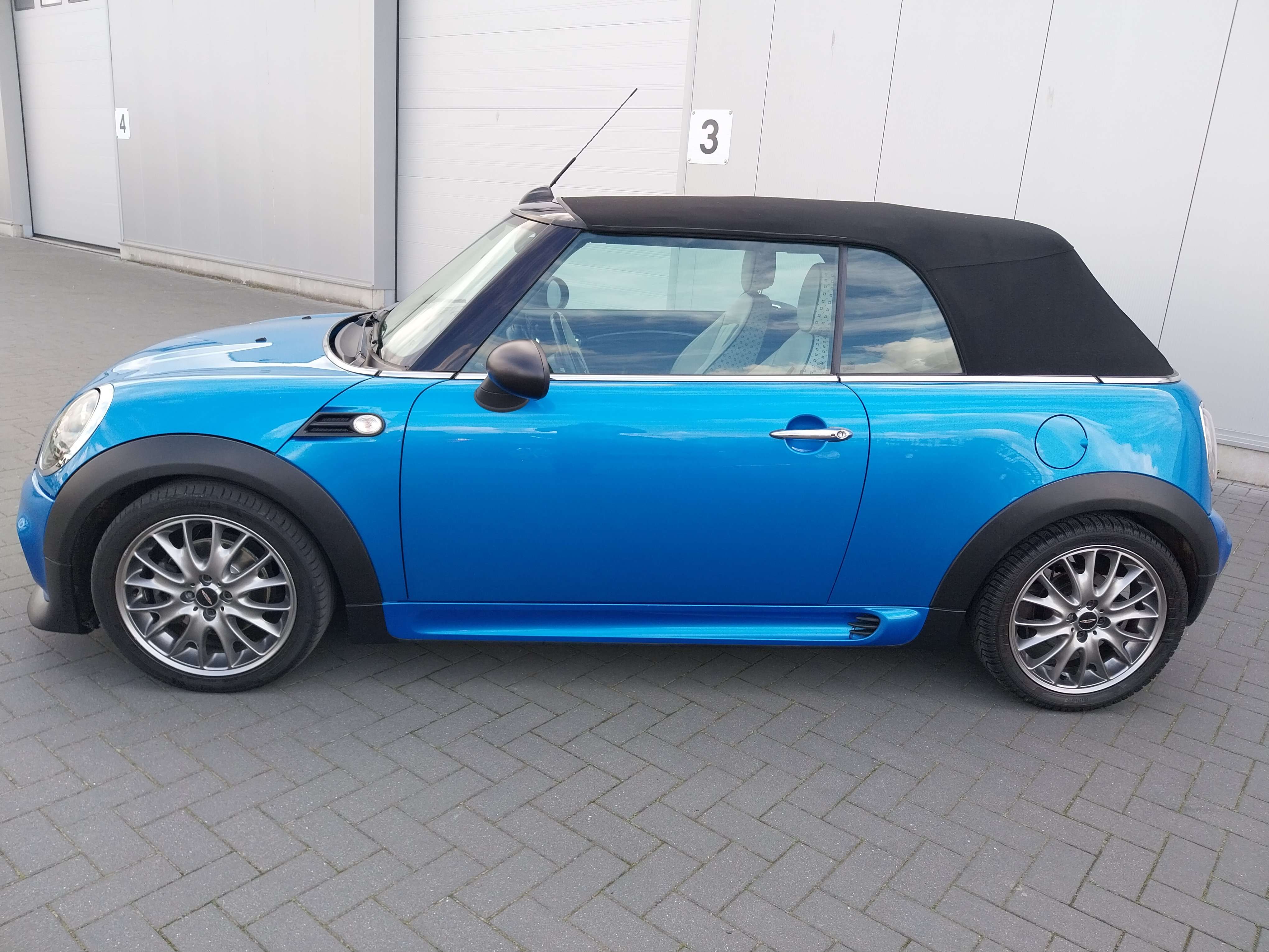 MINI Cooper D Cabrio /CABRIO/GPS/BLUETOOTH/GARANTIE../