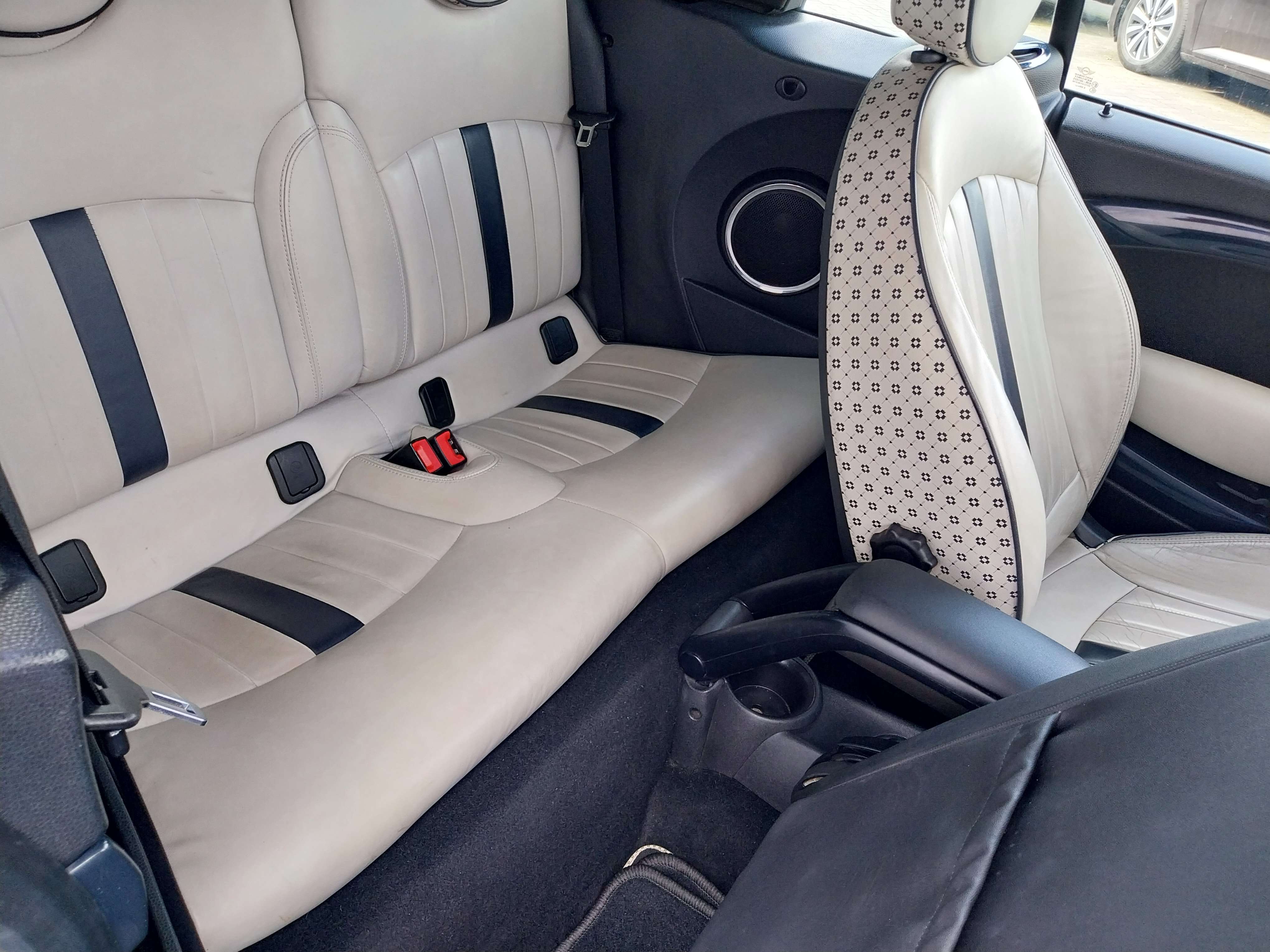 MINI Cooper D Cabrio /CABRIO/GPS/BLUETOOTH/GARANTIE../