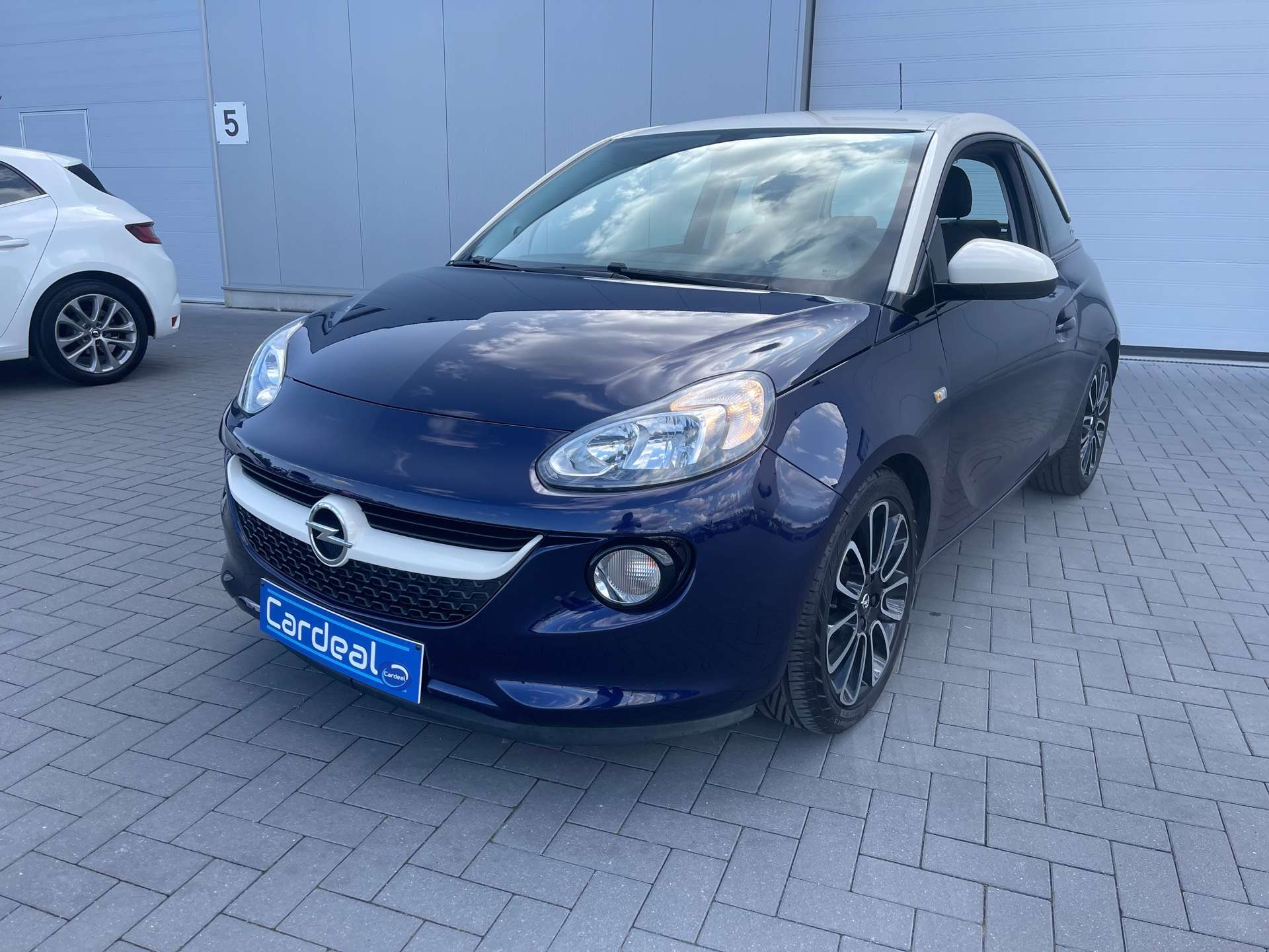 Opel Adam 1.2i Black Jack (EU6.2)/GPS/ANDROID//APPLECAR-PLAY