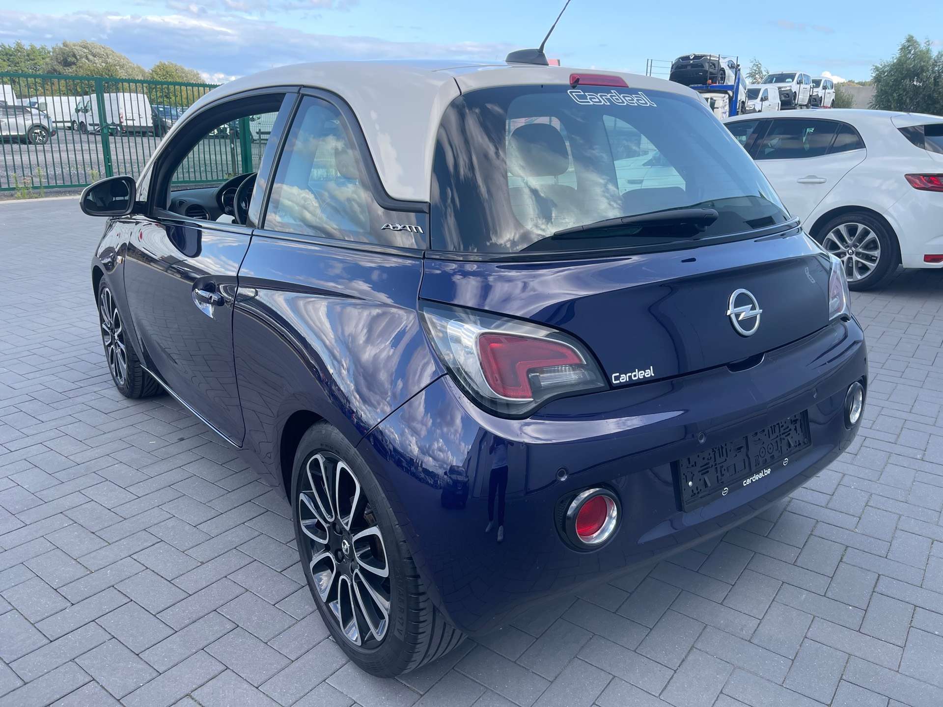 Opel Adam 1.2i Black Jack (EU6.2)/GPS/ANDROID//APPLECAR-PLAY