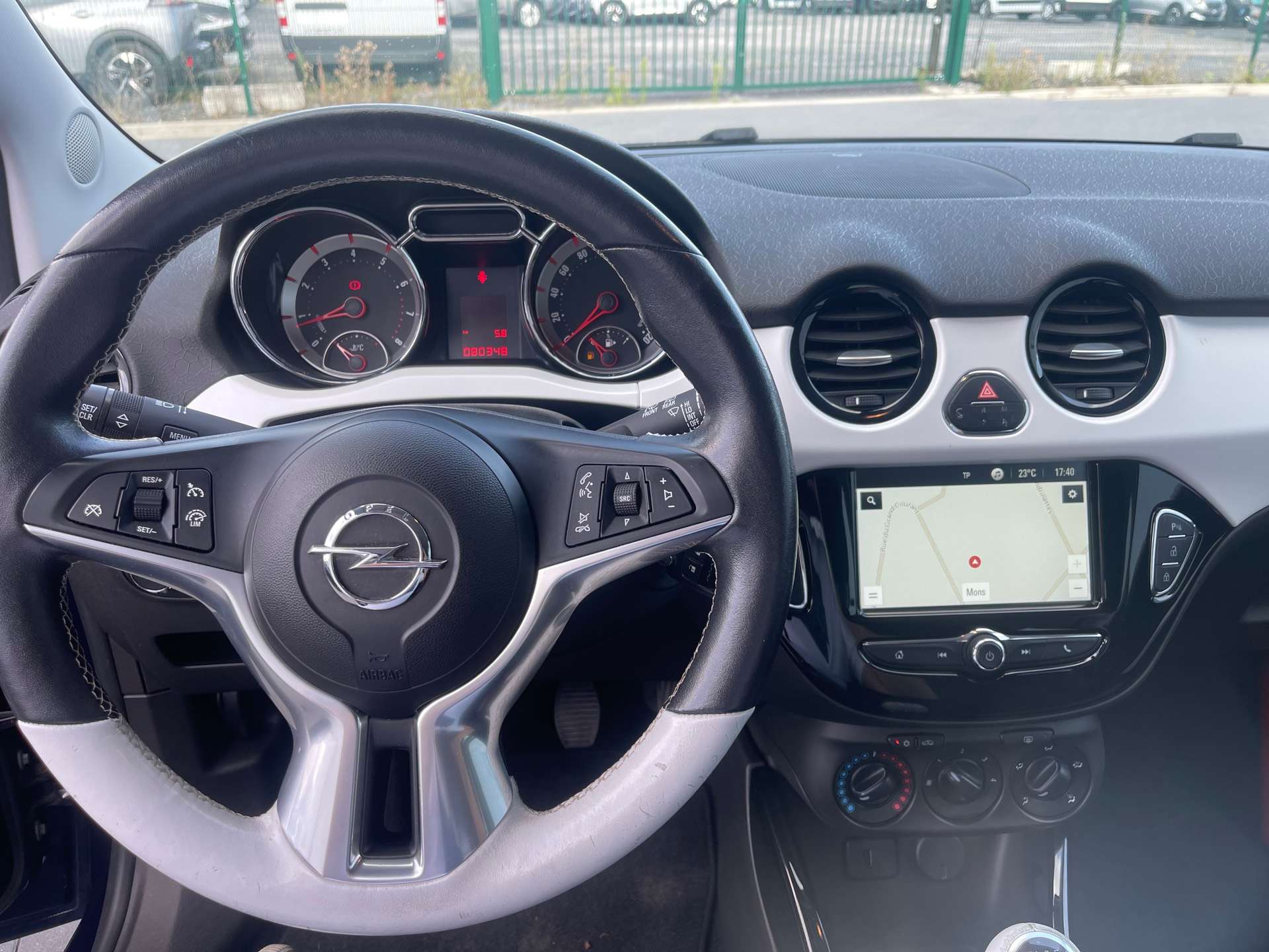 Opel Adam 1.2i Black Jack (EU6.2)/GPS/ANDROID//APPLECAR-PLAY