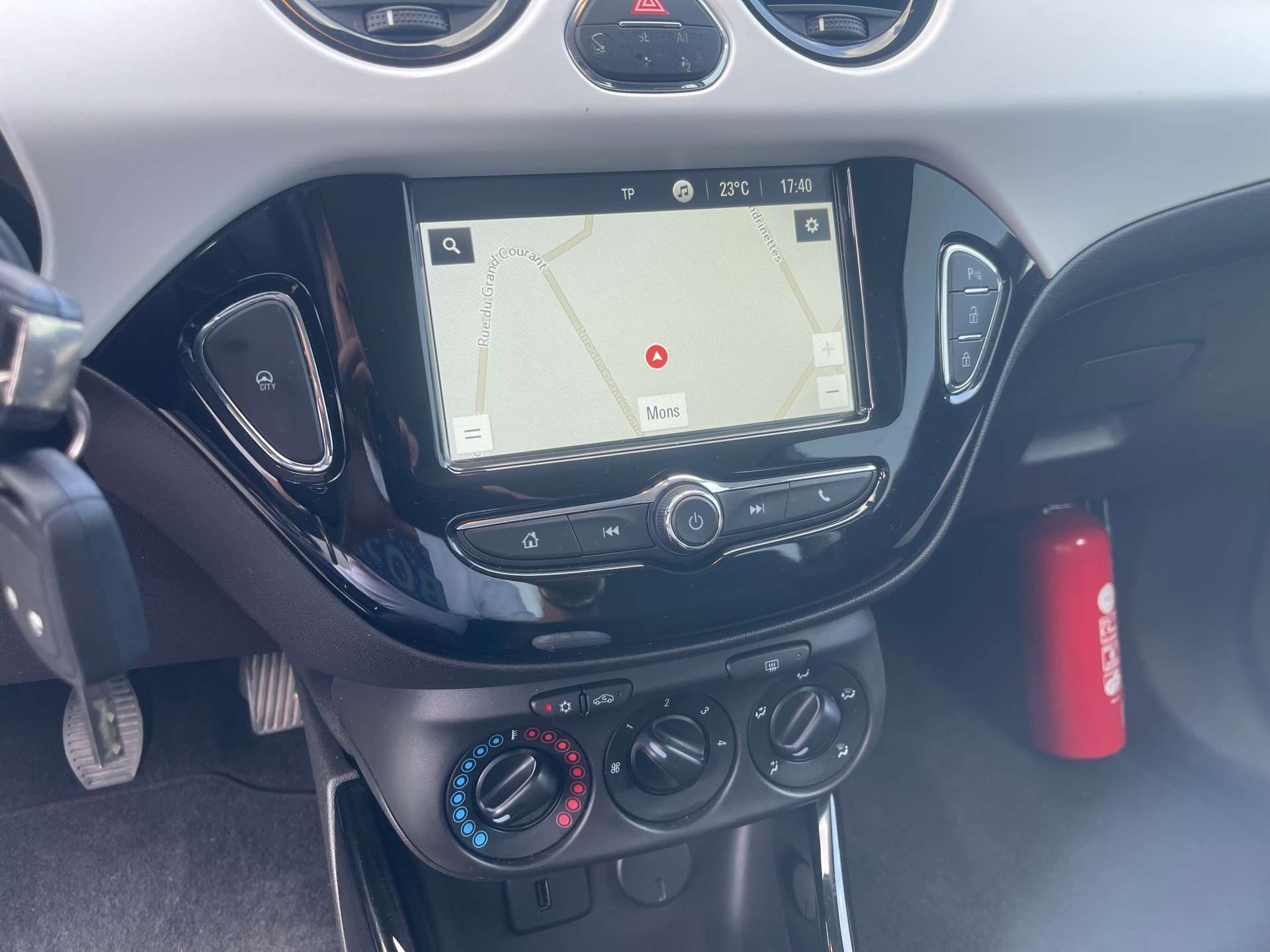 Opel Adam 1.2i Black Jack (EU6.2)/GPS/ANDROID//APPLECAR-PLAY