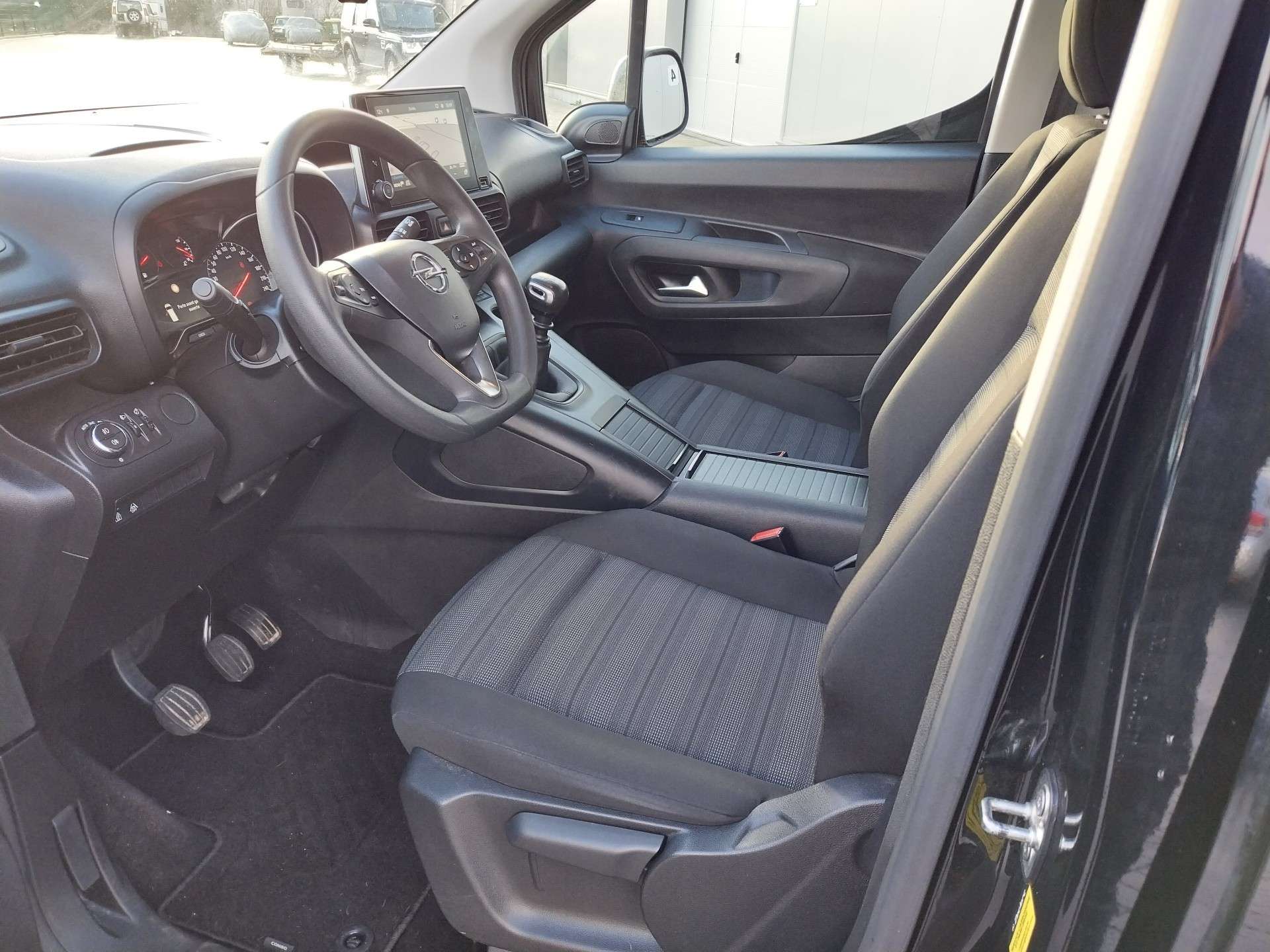 Opel Combo Life 1.2 T  Edition Plus //GPS//CAMERA//ANDROID AUTO//