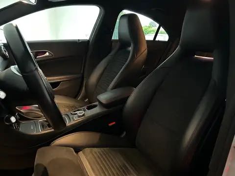 Mercedes-Benz Cla 200 200D *AMG *GPS *CLIM *RADAR *LED *SIÉGE CHAUFF