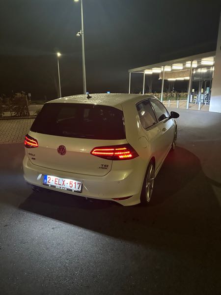 Volkswagen Golf VII 1.4 TSI 122 BLUEMOTION TECHNOLOGY CARAT 3P