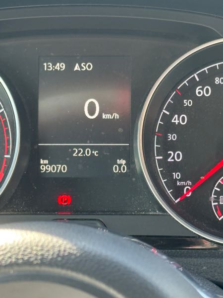 Volkswagen Golf VII 1.4 TSI 122 BLUEMOTION TECHNOLOGY CARAT 3P