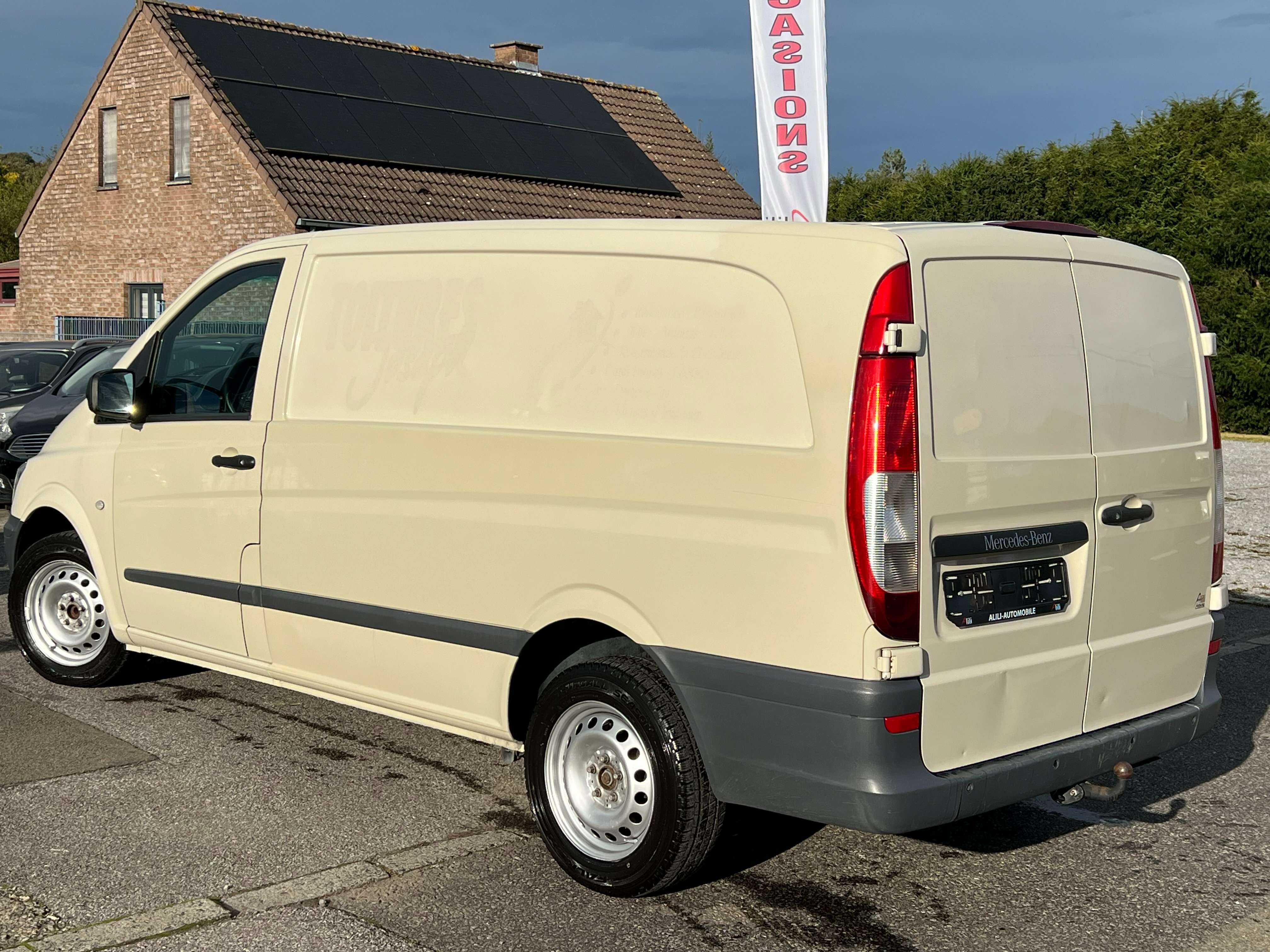 Mercedes-Benz Vito *114*Tva Déductible*Boite-Auto*3 Places*Airco*