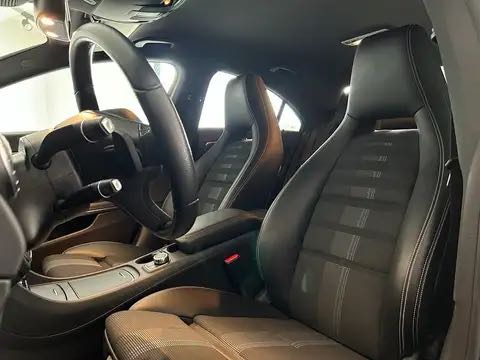 Mercedes-Benz Cla 180 */* LOOK AMG + SEMI CUIR+GPS+PHARE LED */*