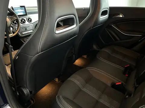 Mercedes-Benz Cla 180 */* LOOK AMG + SEMI CUIR+GPS+PHARE LED */*
