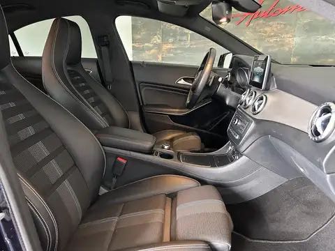 Mercedes-Benz Cla 180 */* LOOK AMG + SEMI CUIR+GPS+PHARE LED */*