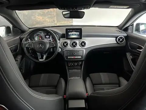 Mercedes-Benz Cla 180 */* LOOK AMG + SEMI CUIR+GPS+PHARE LED */*