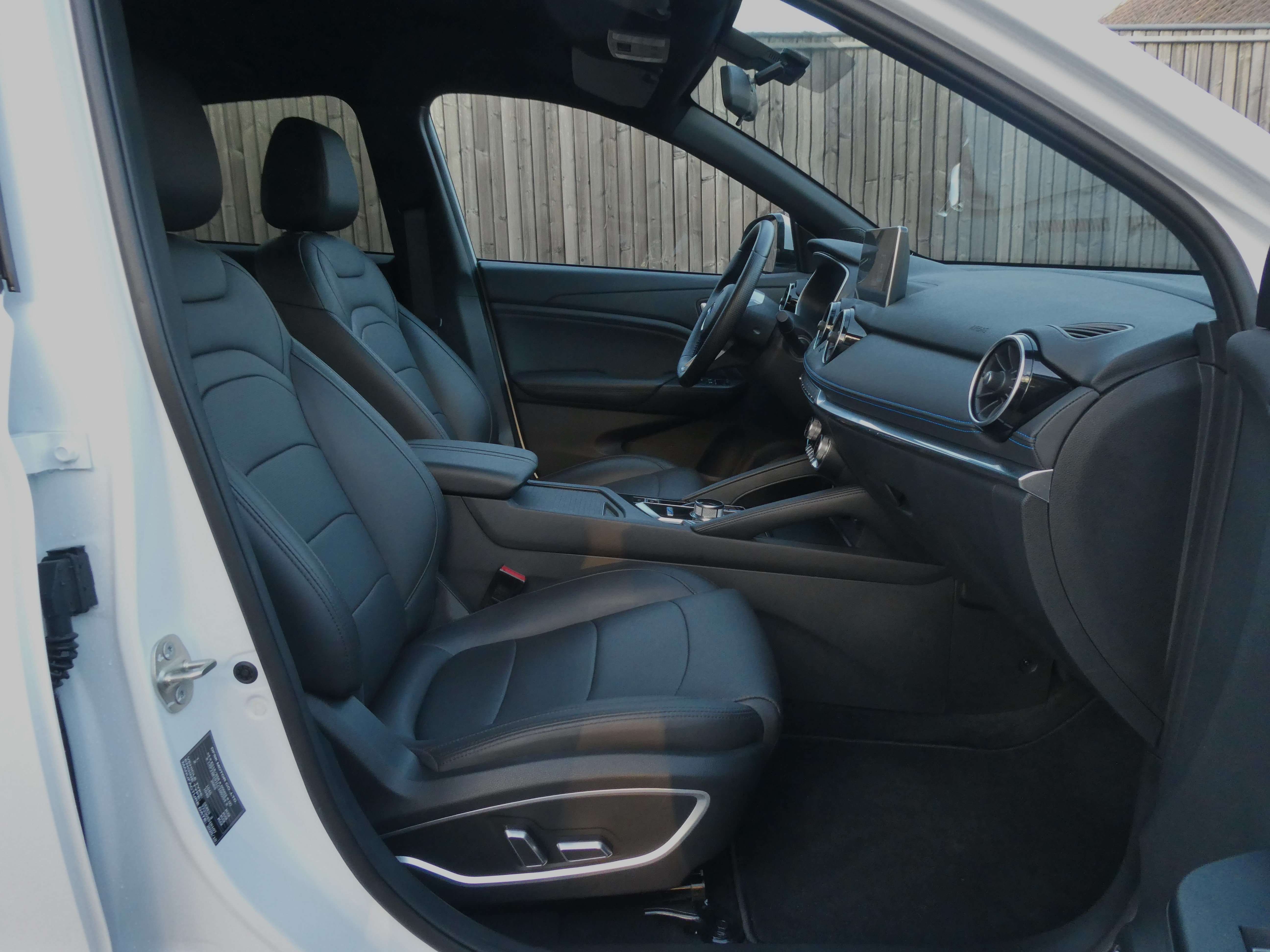 Seres Seres 3 53.6 kWh Comfort 300KM AUTONOMIE