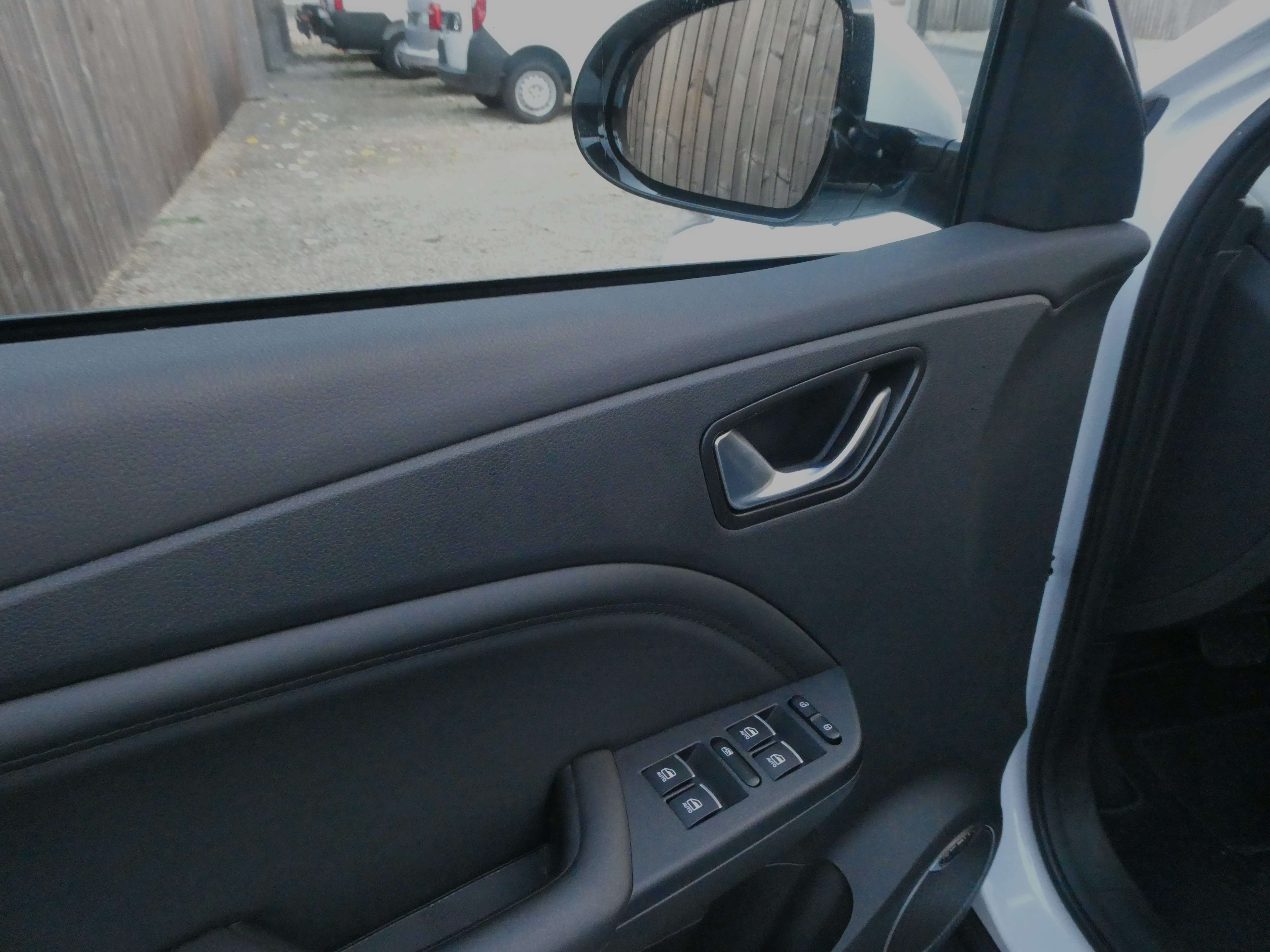 Seres Seres 3 53.6 kWh Comfort 300KM AUTONOMIE