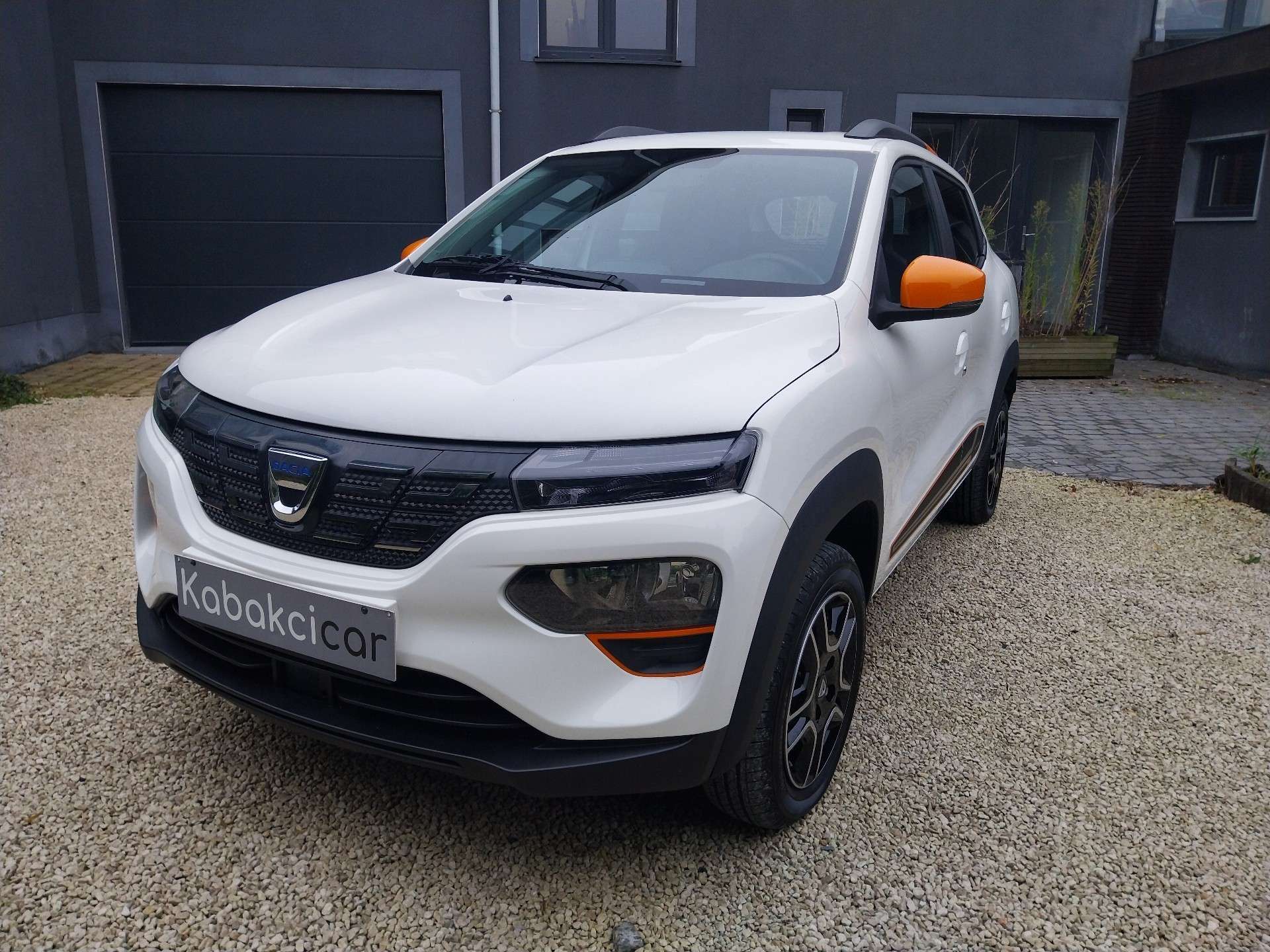 Dacia Spring 27.4 kWh - Citadine Electrique et Economique Faible Kilométrage - Garantie 12 Mois - Idéal Zone LEZ et Ville