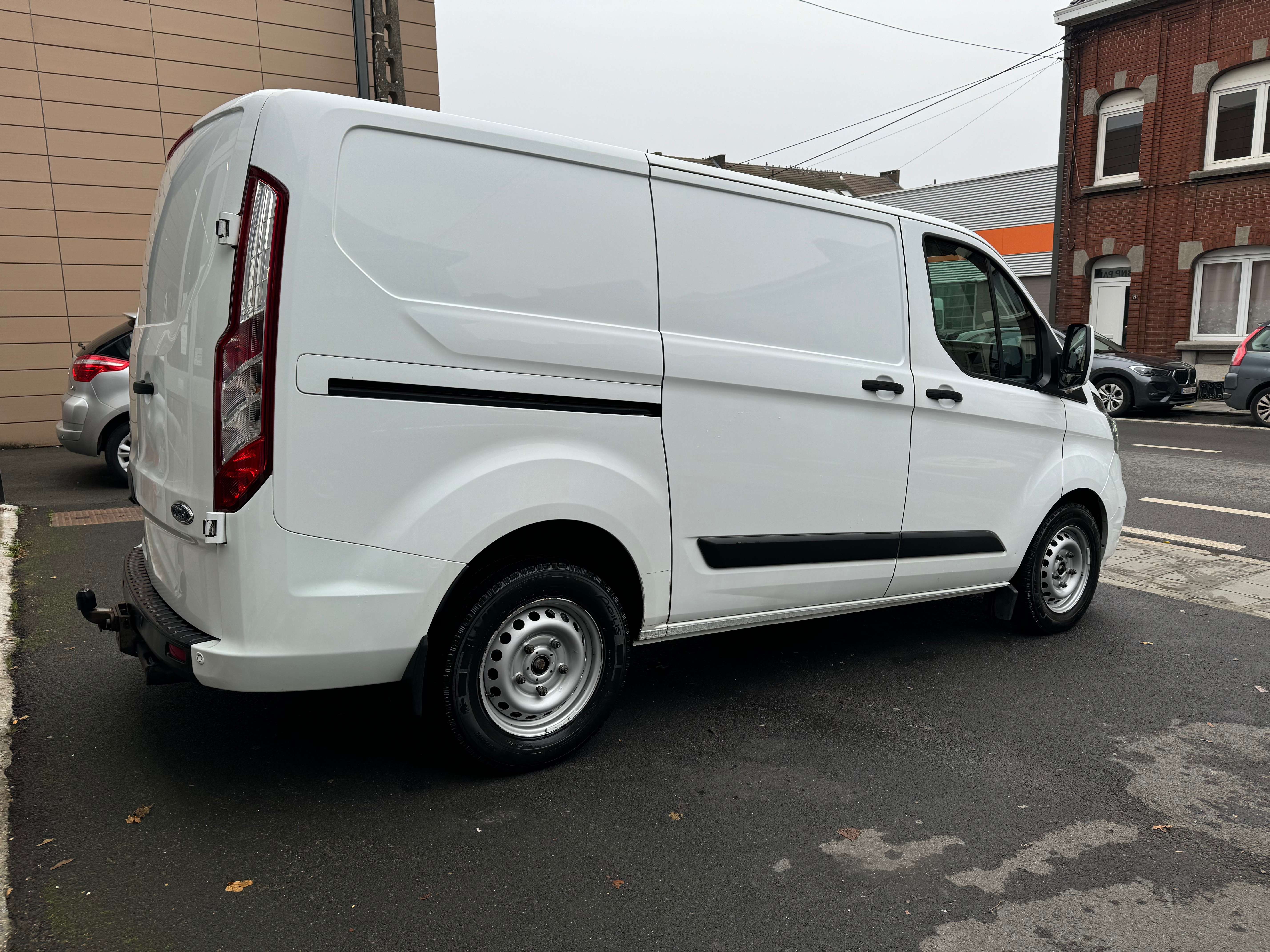 Ford Transit Custom 2.OTdci 3pl Airco Led Gps Camera Cruise Carnet