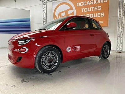 Fiat 500e RED by Fiat