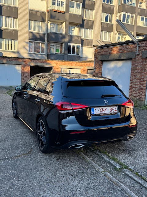 Mercedes-Benz Classe A IV BERLINE 180 AMG LINE 7G-DCT