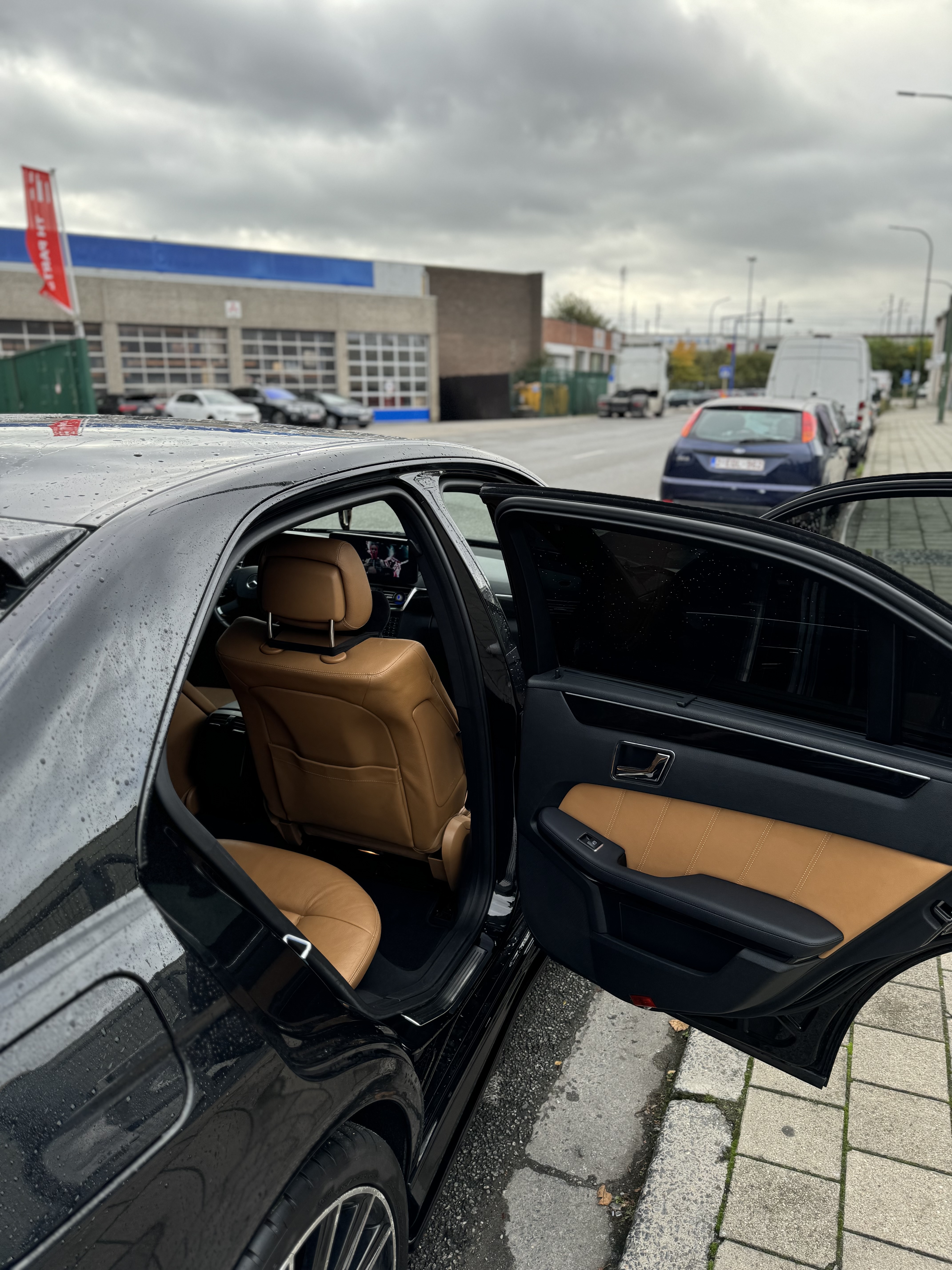 Mercedes-Benz Classe E III (2) 200 CDI AVANTGARDE BVA5