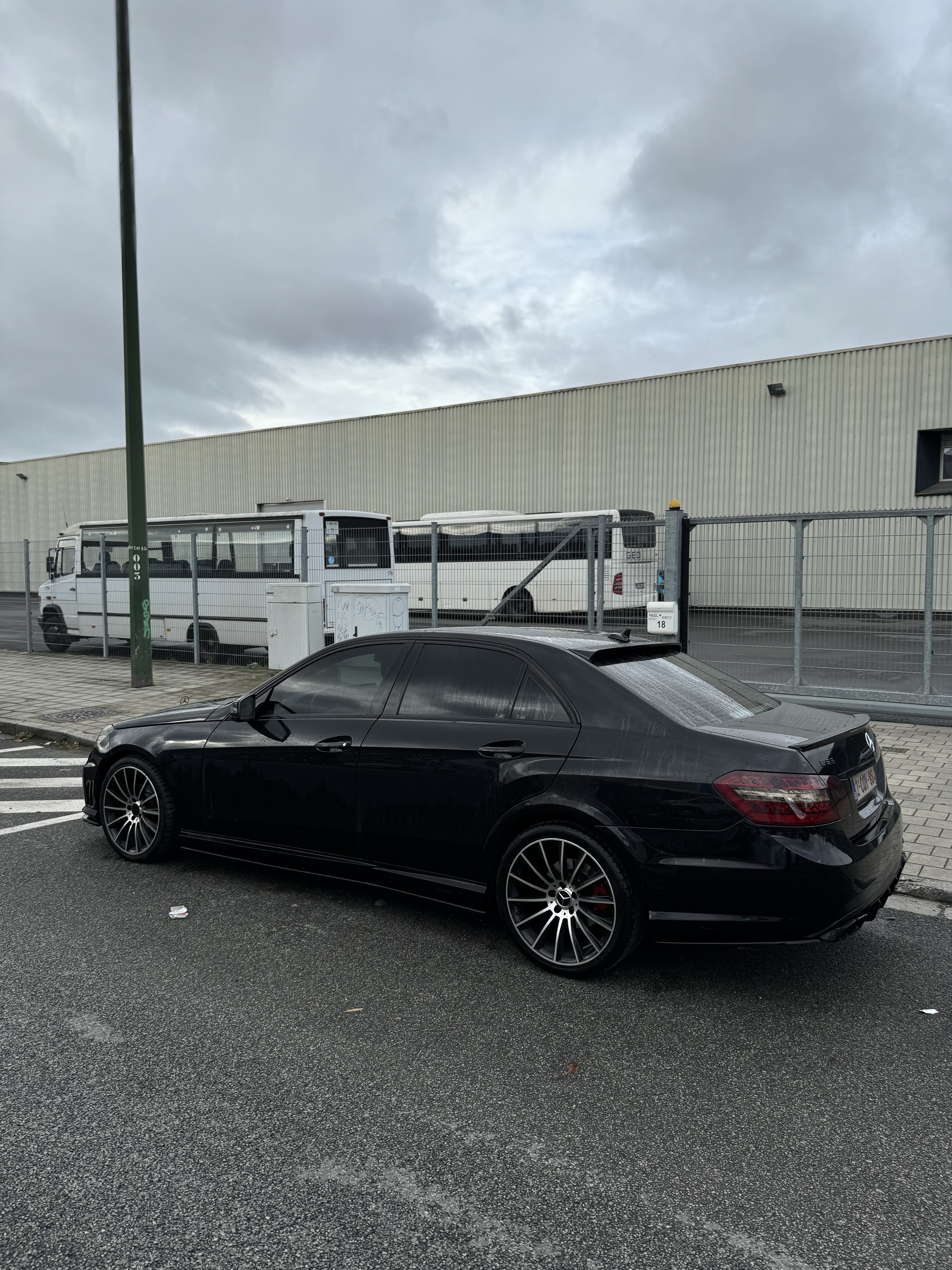 Mercedes-Benz Classe E III (2) 200 CDI AVANTGARDE BVA5