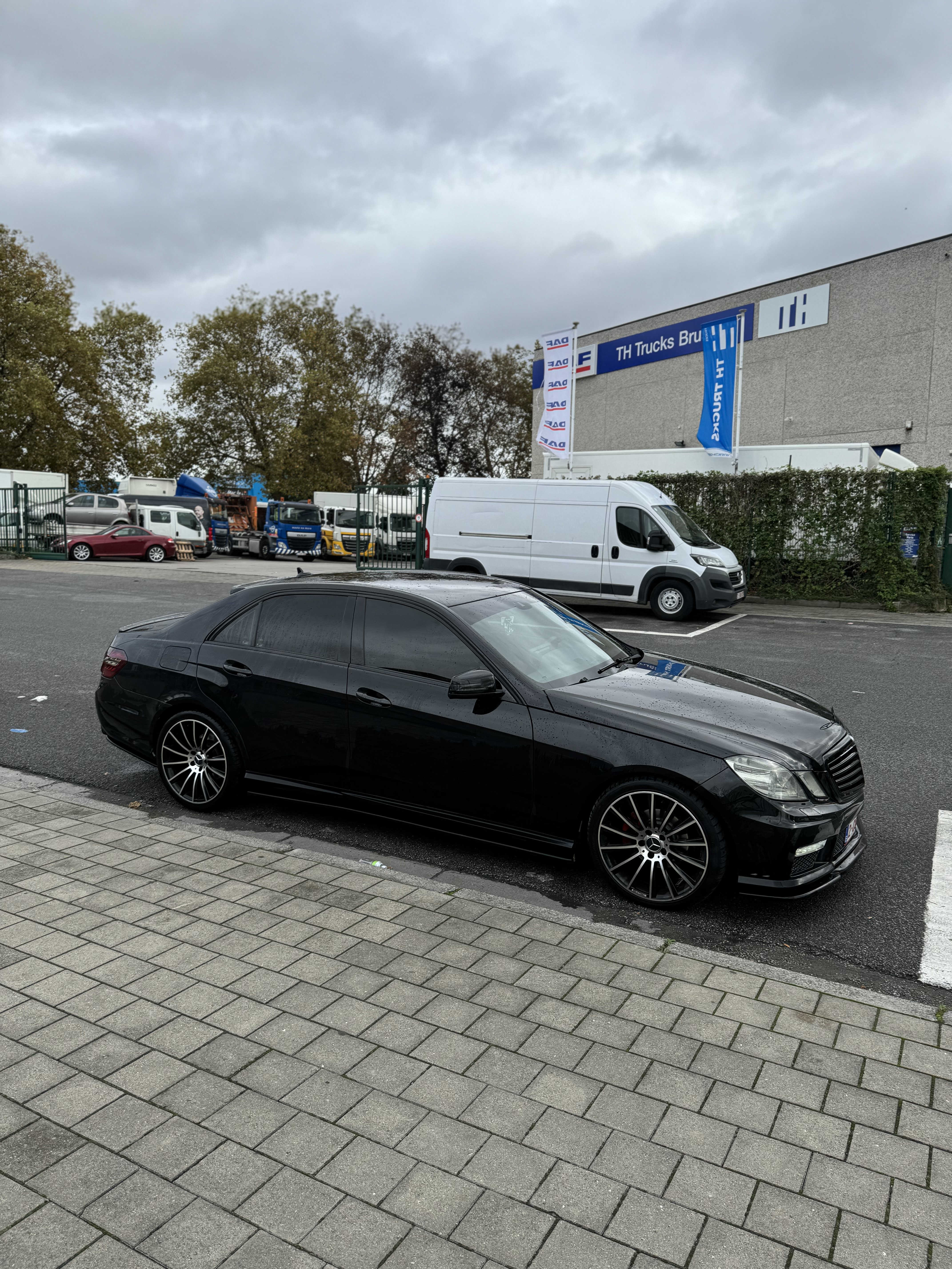 Mercedes-Benz Classe E III (2) 200 CDI AVANTGARDE BVA5