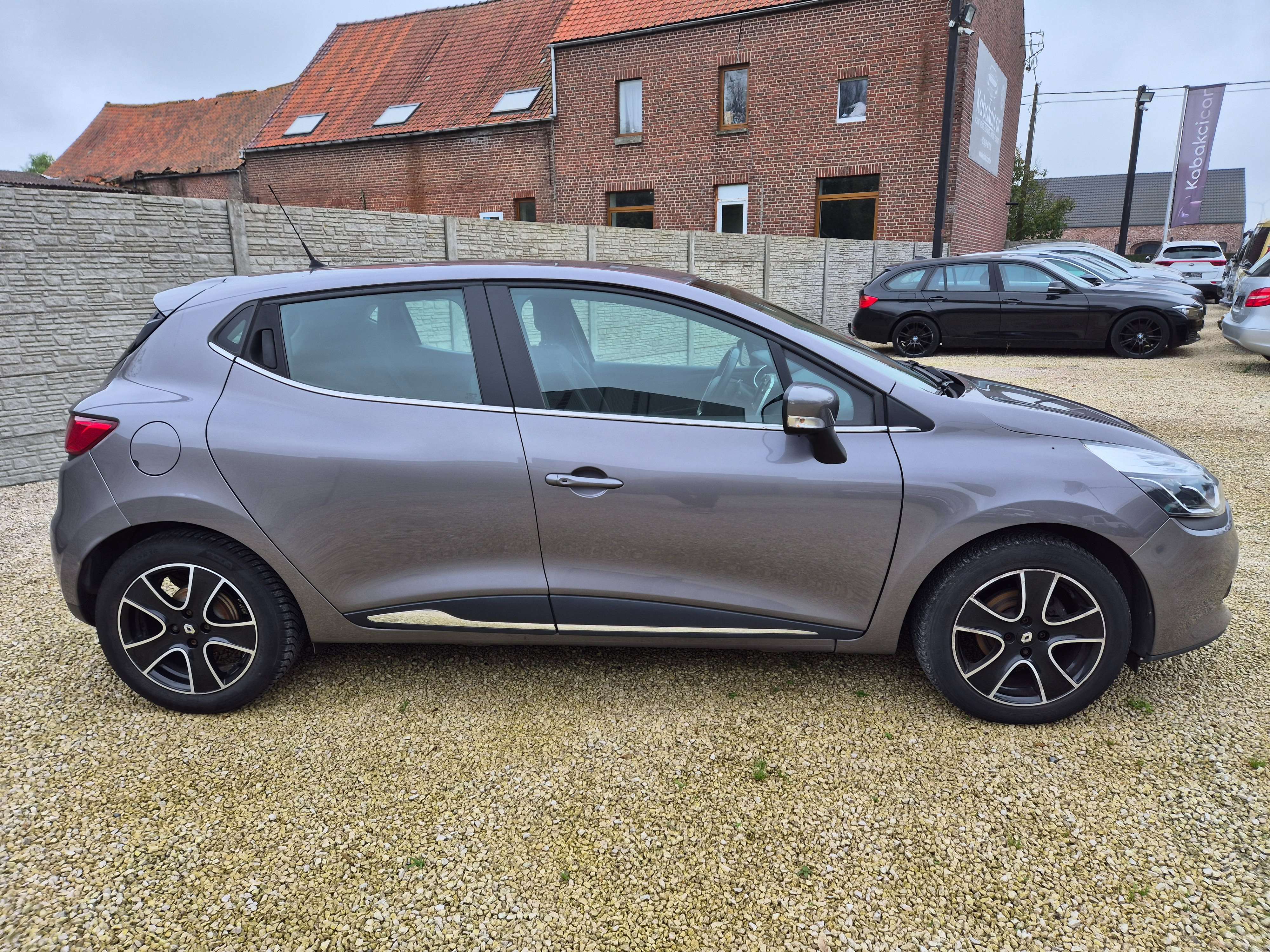Renault Clio 0.9 TCe Community//CARNET//GPS//CLIM//GARANTIE