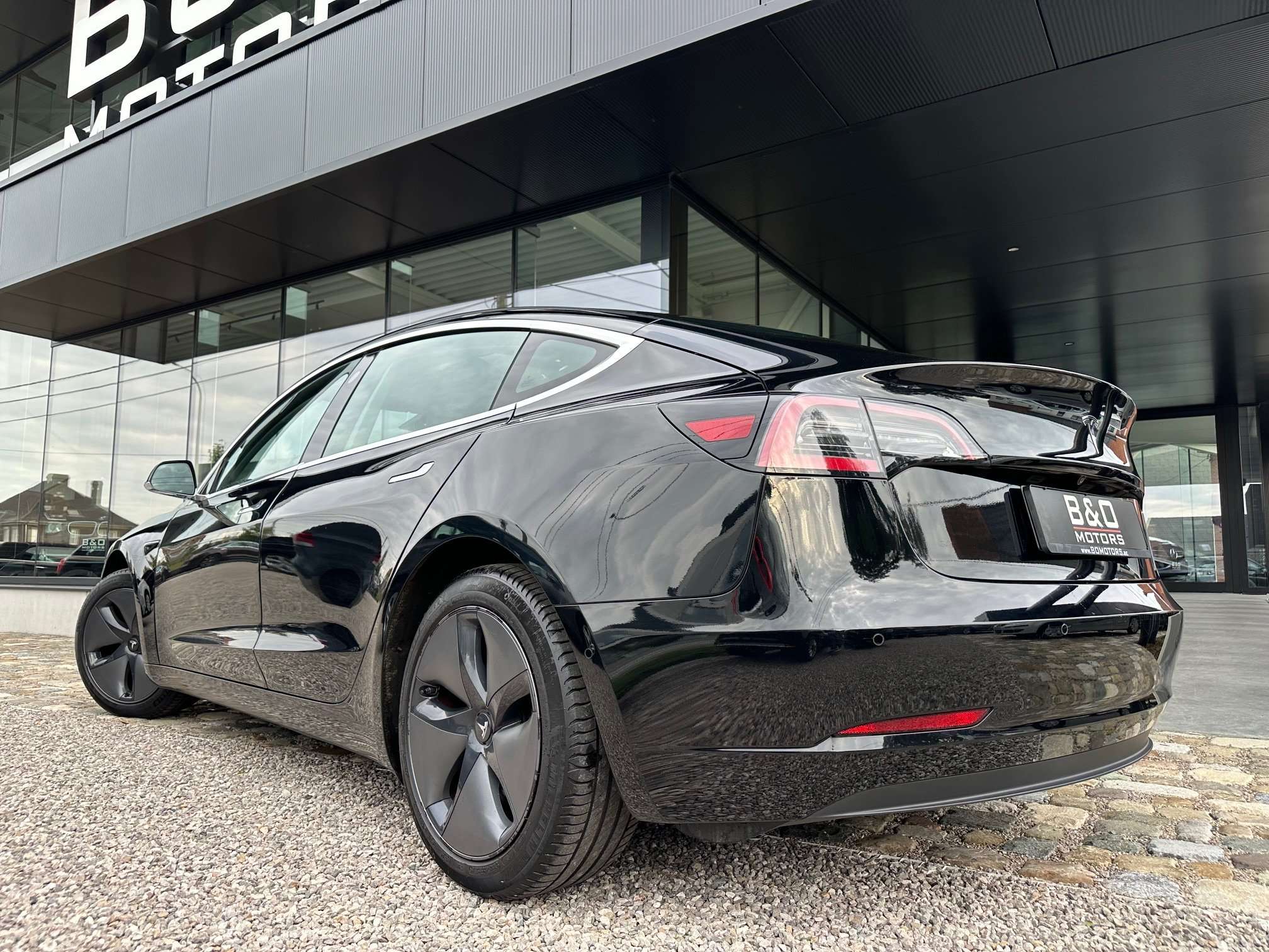 Tesla Model 3 50 kWh SR+ , 18.925 +BTW ,Garant. tot 10/2028