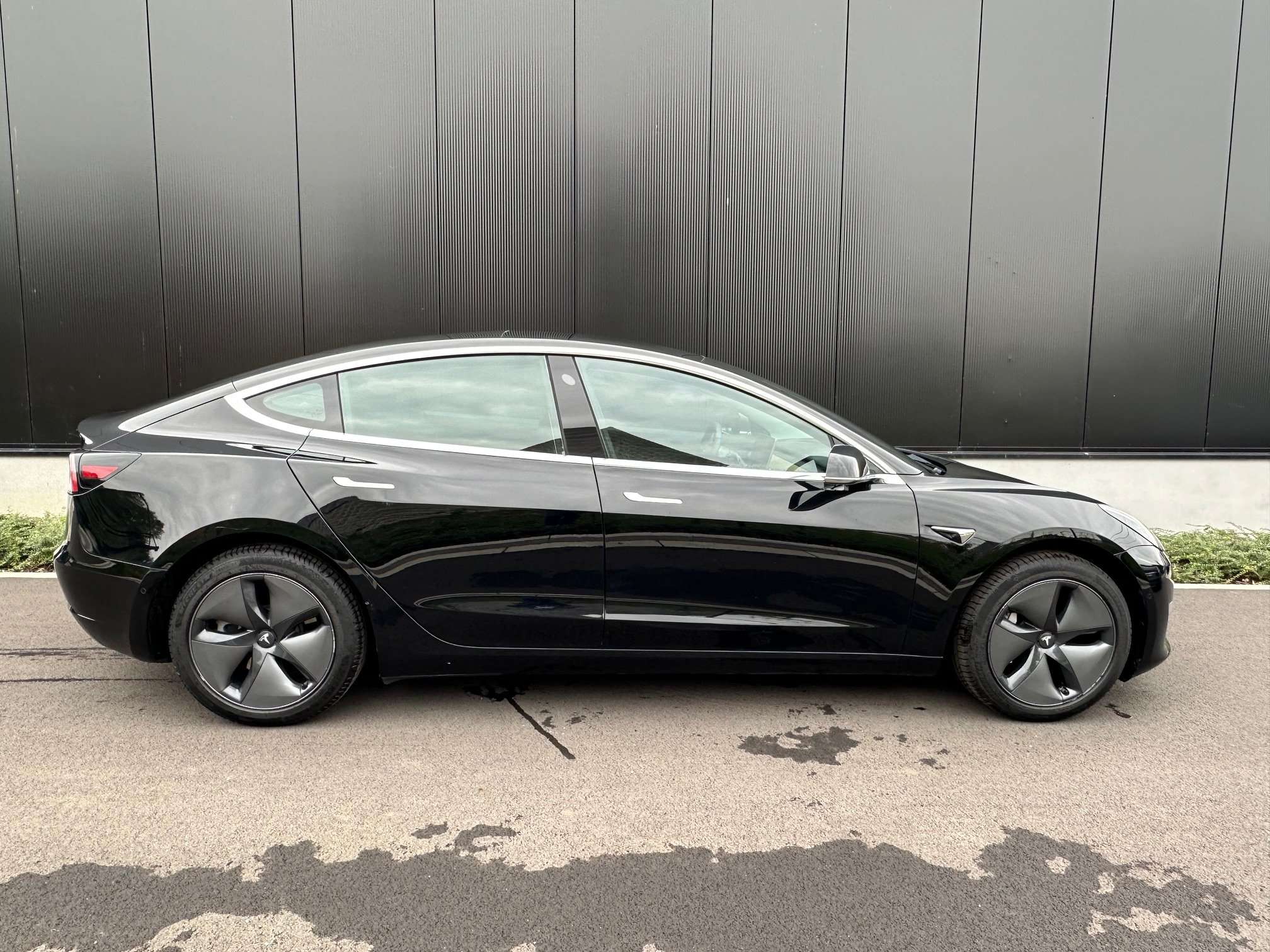 Tesla Model 3 50 kWh SR+ , 18.925 +BTW ,Garant. tot 10/2028