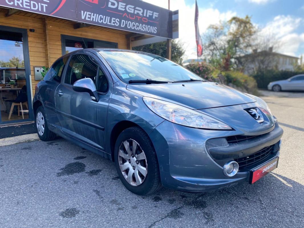 Peugeot 207 1.4e 16v 90ch Urban
