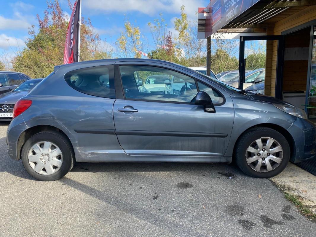 Peugeot 207 1.4e 16v 90ch Urban