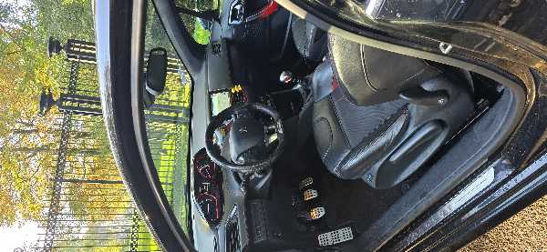 Peugeot 208 1.6 THP 200 GTI 3P
