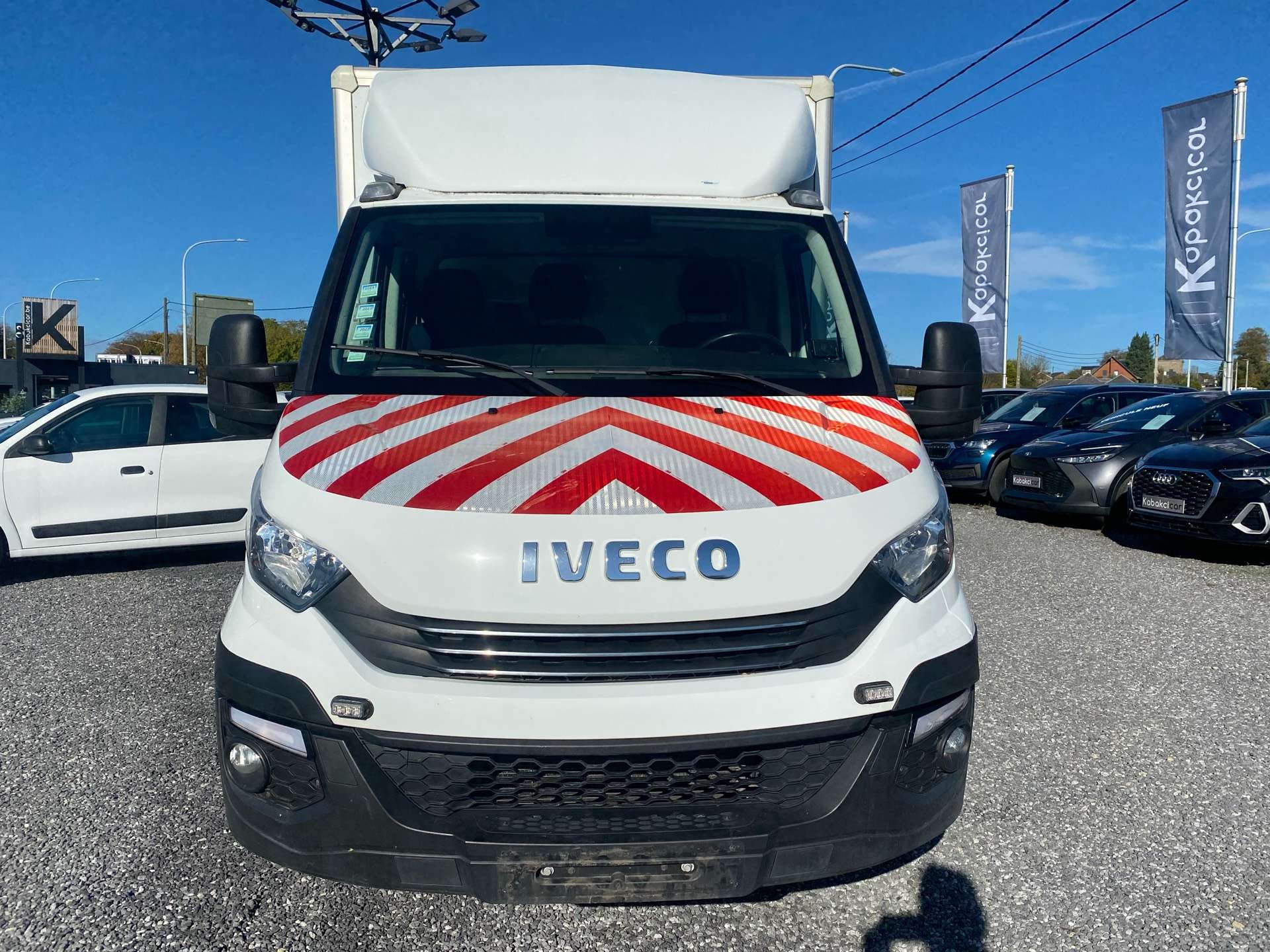Iveco Daily 35-c14/100KW/136 CH/ CHASSIS LONG/CLIMATISATION!!!