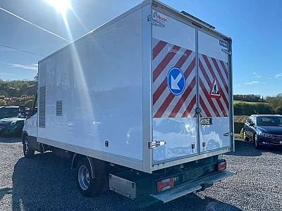 Iveco Daily 35-c14/100KW/136 CH/ CHASSIS LONG/CLIMATISATION!!!
