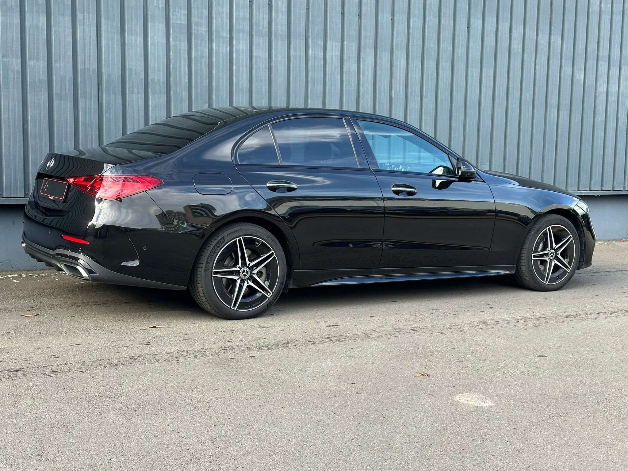 Mercedes-Benz C 300 de PHEV AMG Line (230 kW)