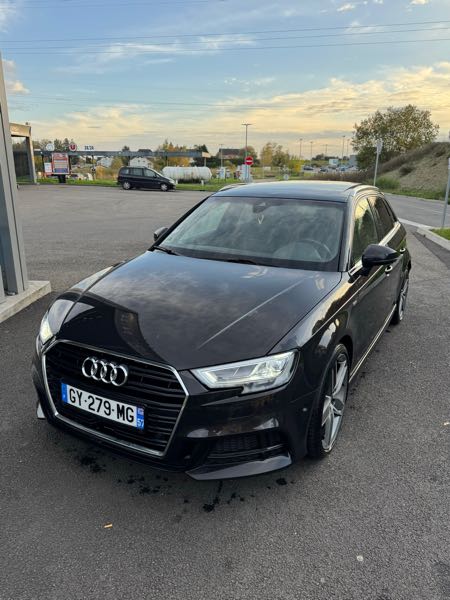 Audi A3 Audi A3 Sportback 2.0 TDI S-Tronic 6 3x S-Sline