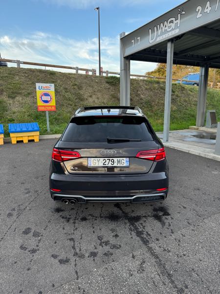 Audi A3 Audi A3 Sportback 2.0 TDI S-Tronic 6 3x S-Sline