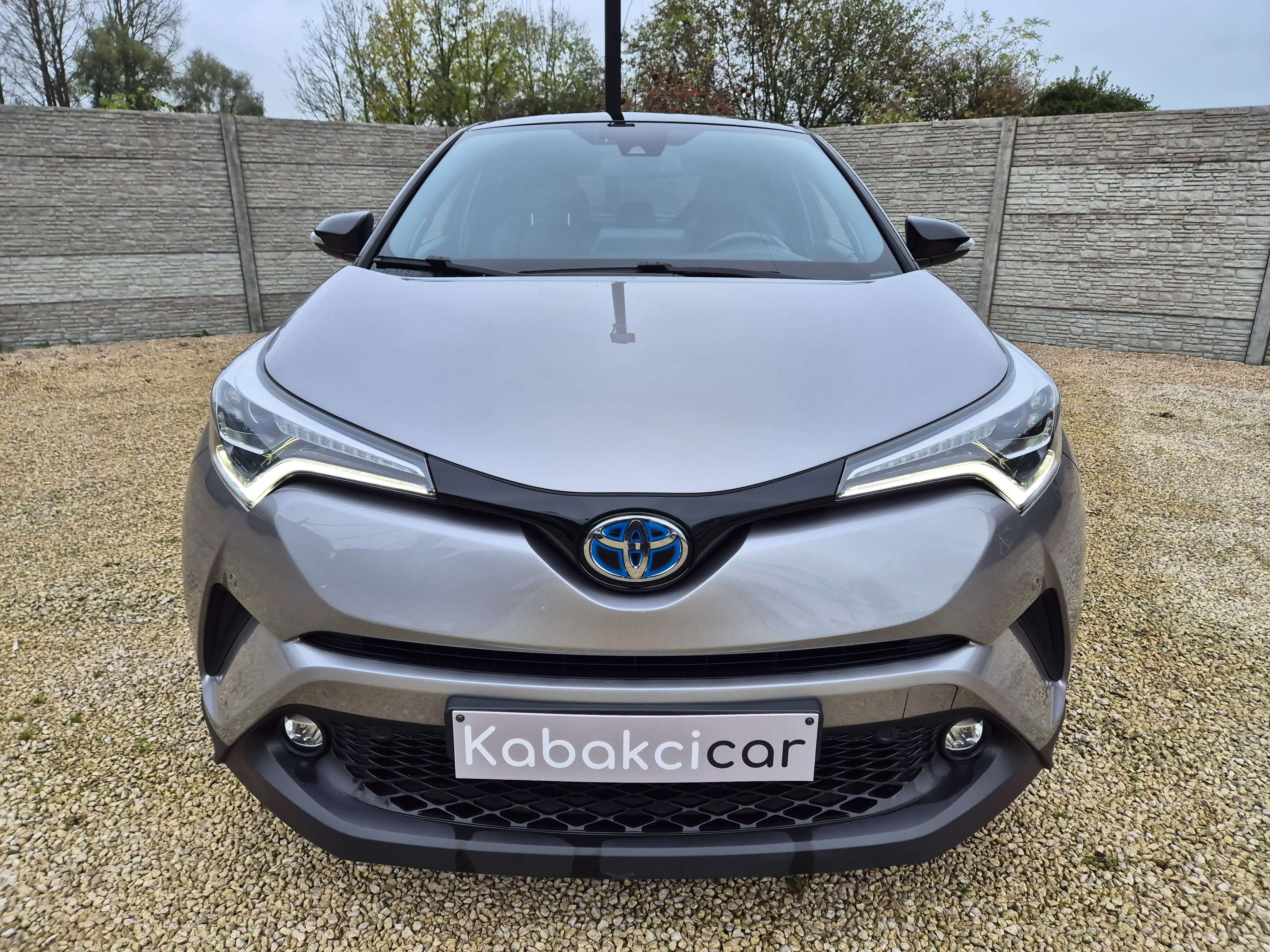 Toyota C-HR 1.8i VVT-i Hybrid C-Ult Launch Edition//GARANTIE