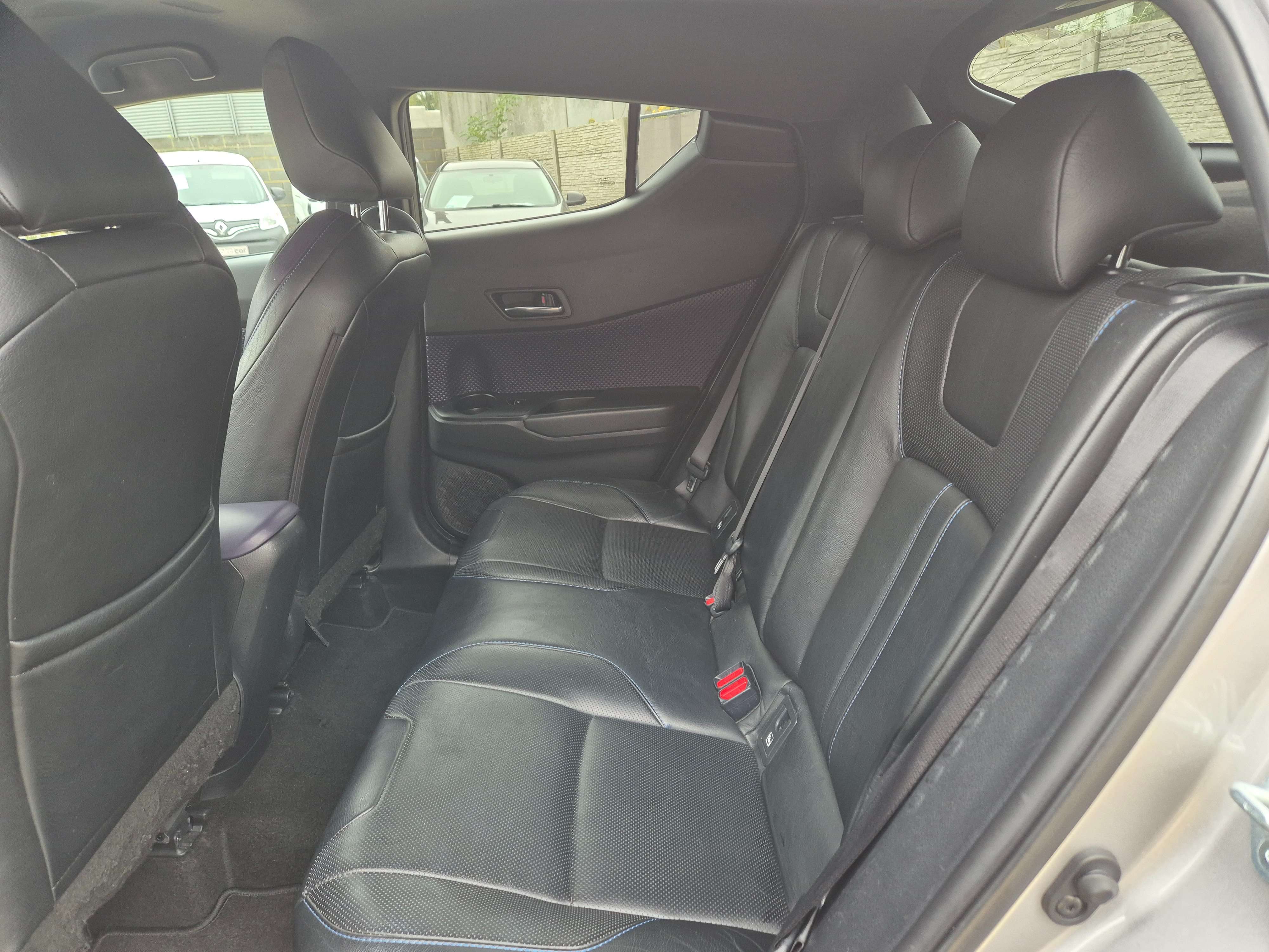 Toyota C-HR 1.8i VVT-i Hybrid C-Ult Launch Edition//GARANTIE