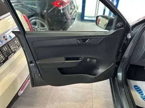 Skoda Fabia III (2) 1.0 MPI 60 3CV BUSINESS