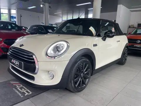 Mini COOPER D Cabrio 1.5 DA superbe a voir ✔️✔️✔️