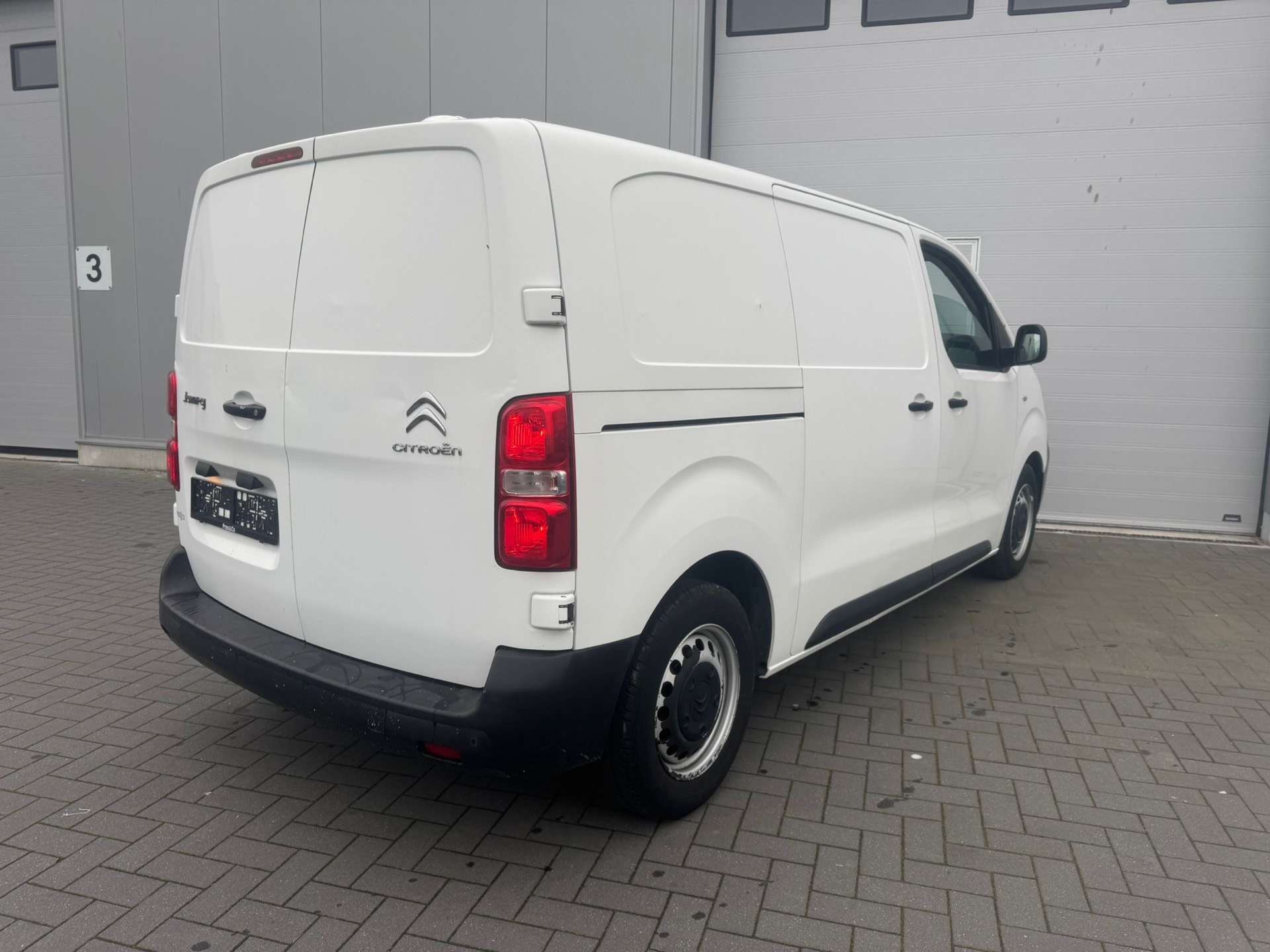 Citroen Jumpy GPS // CLIM // SEMI CUIR // TVA RECUPERABLE