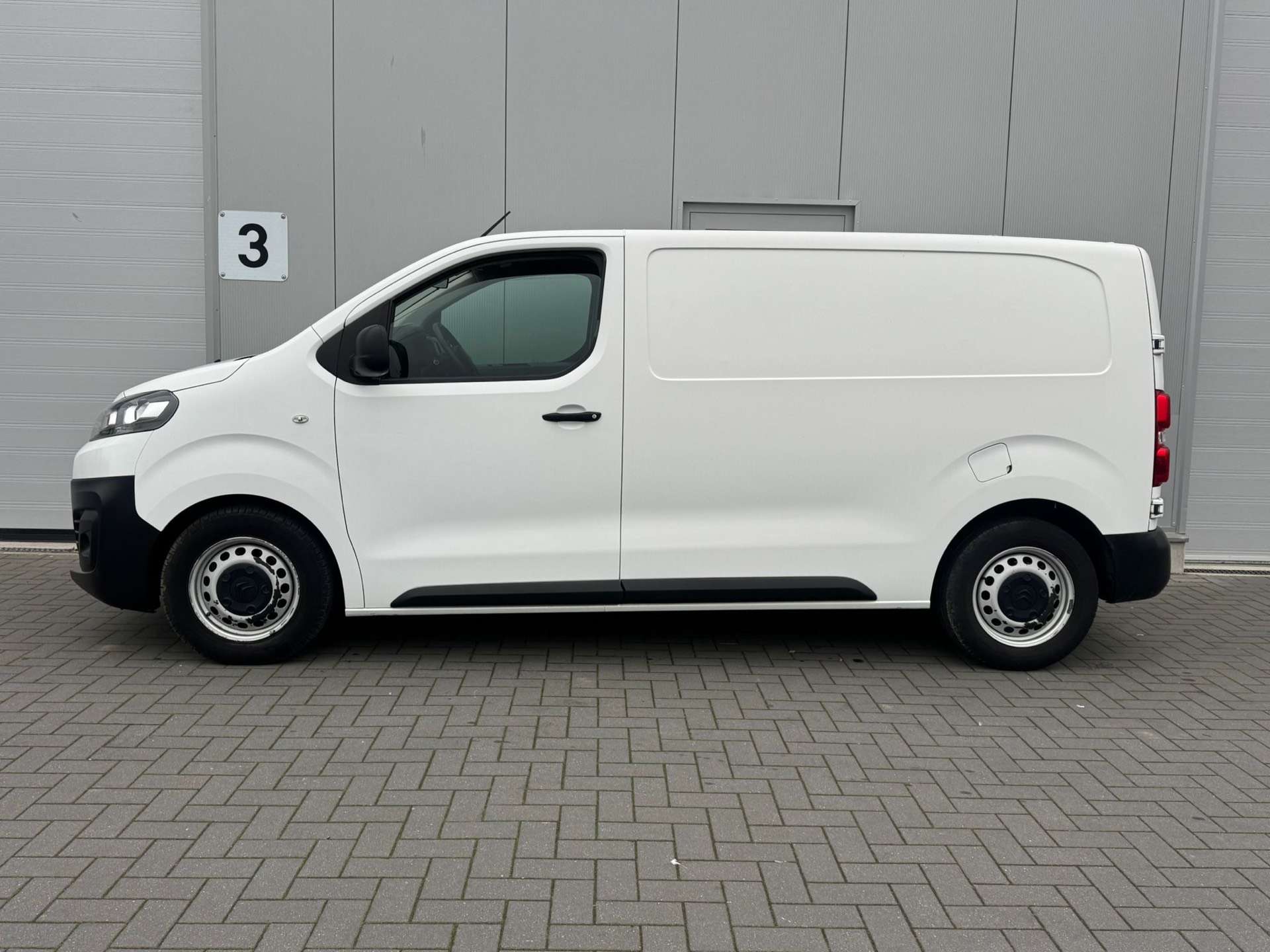 Citroen Jumpy GPS // CLIM // SEMI CUIR // TVA RECUPERABLE