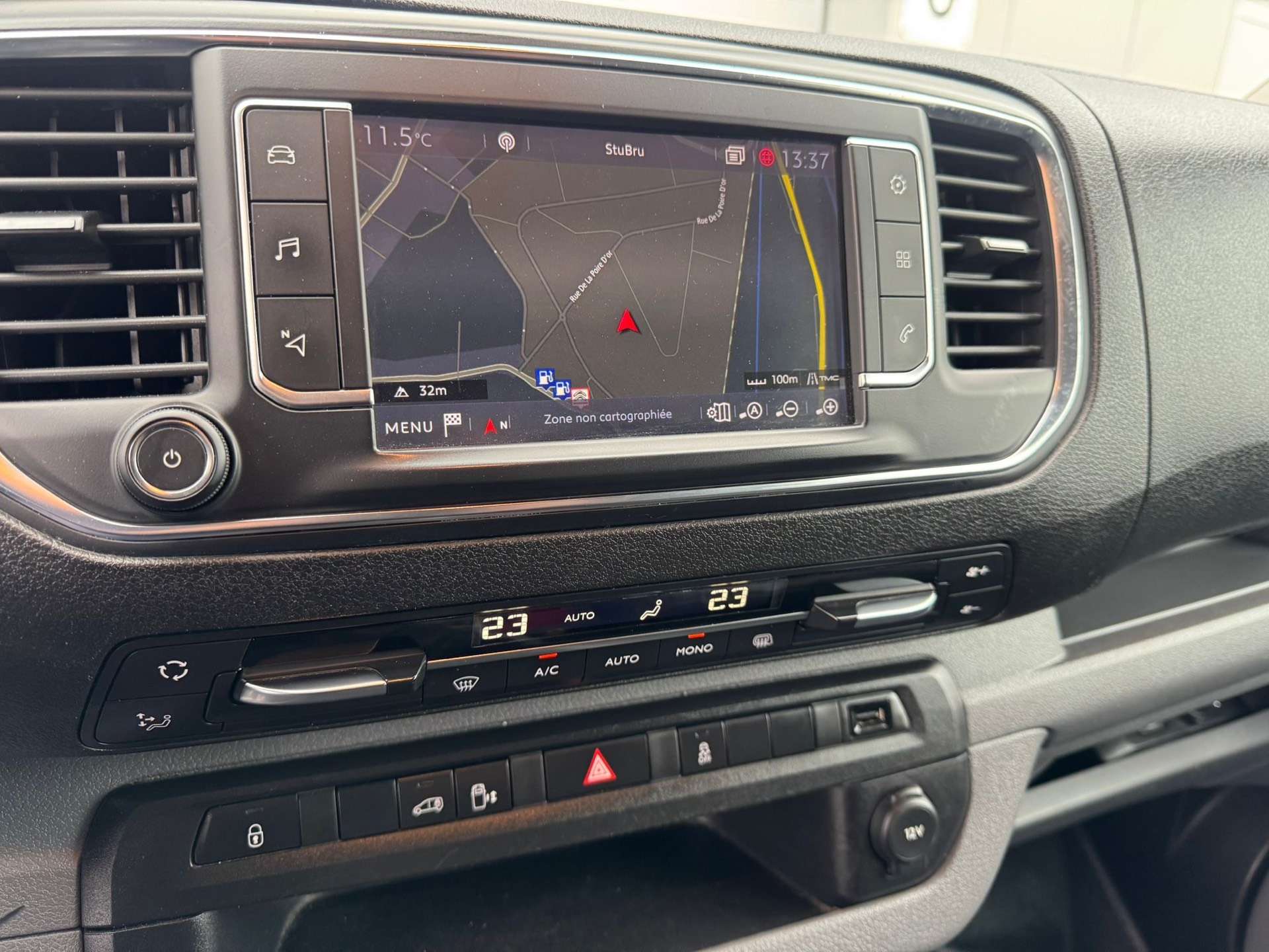 Citroen Jumpy GPS // CLIM // SEMI CUIR // TVA RECUPERABLE